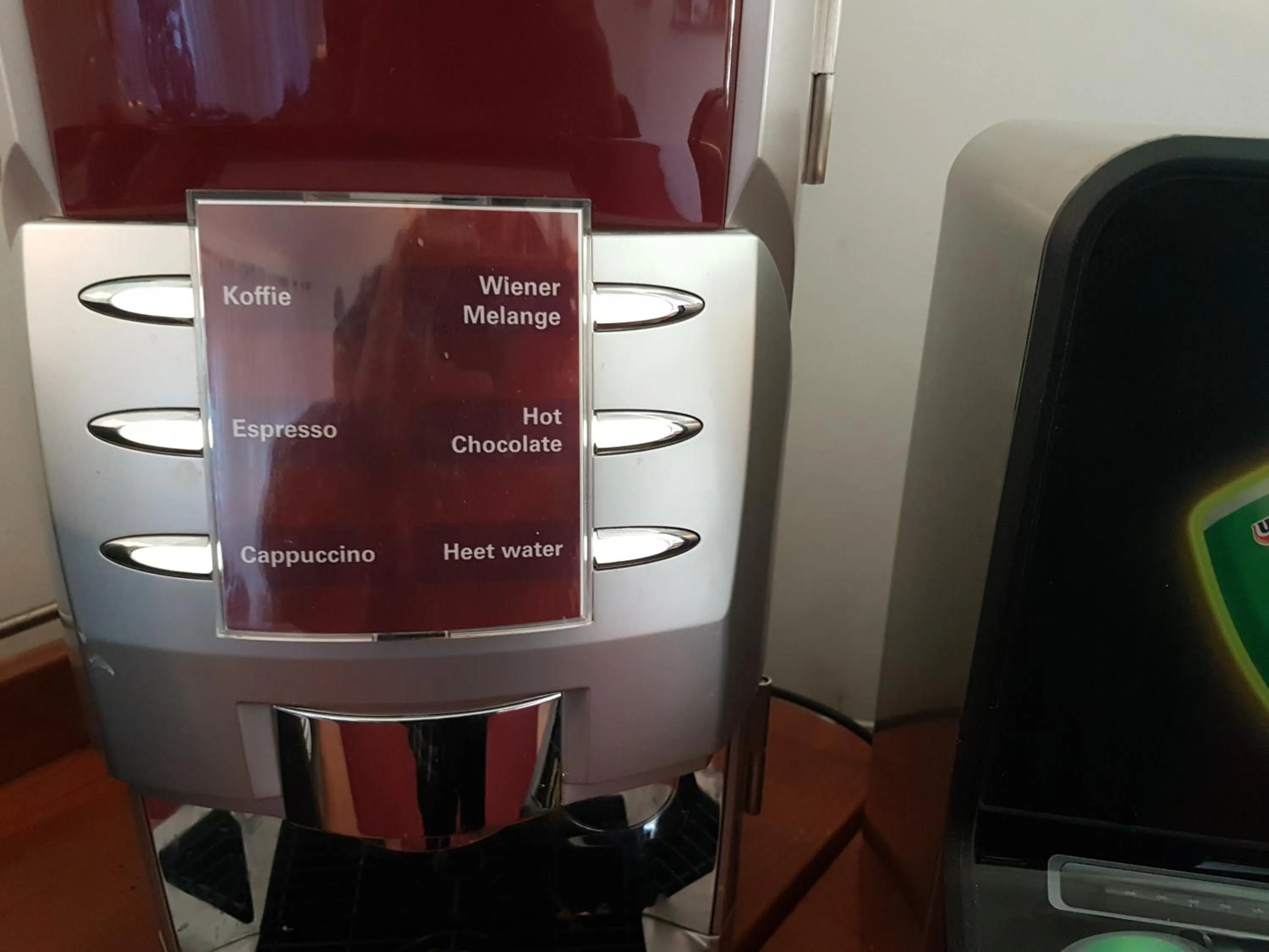 Coffee/tea facilities in Hotel Baan