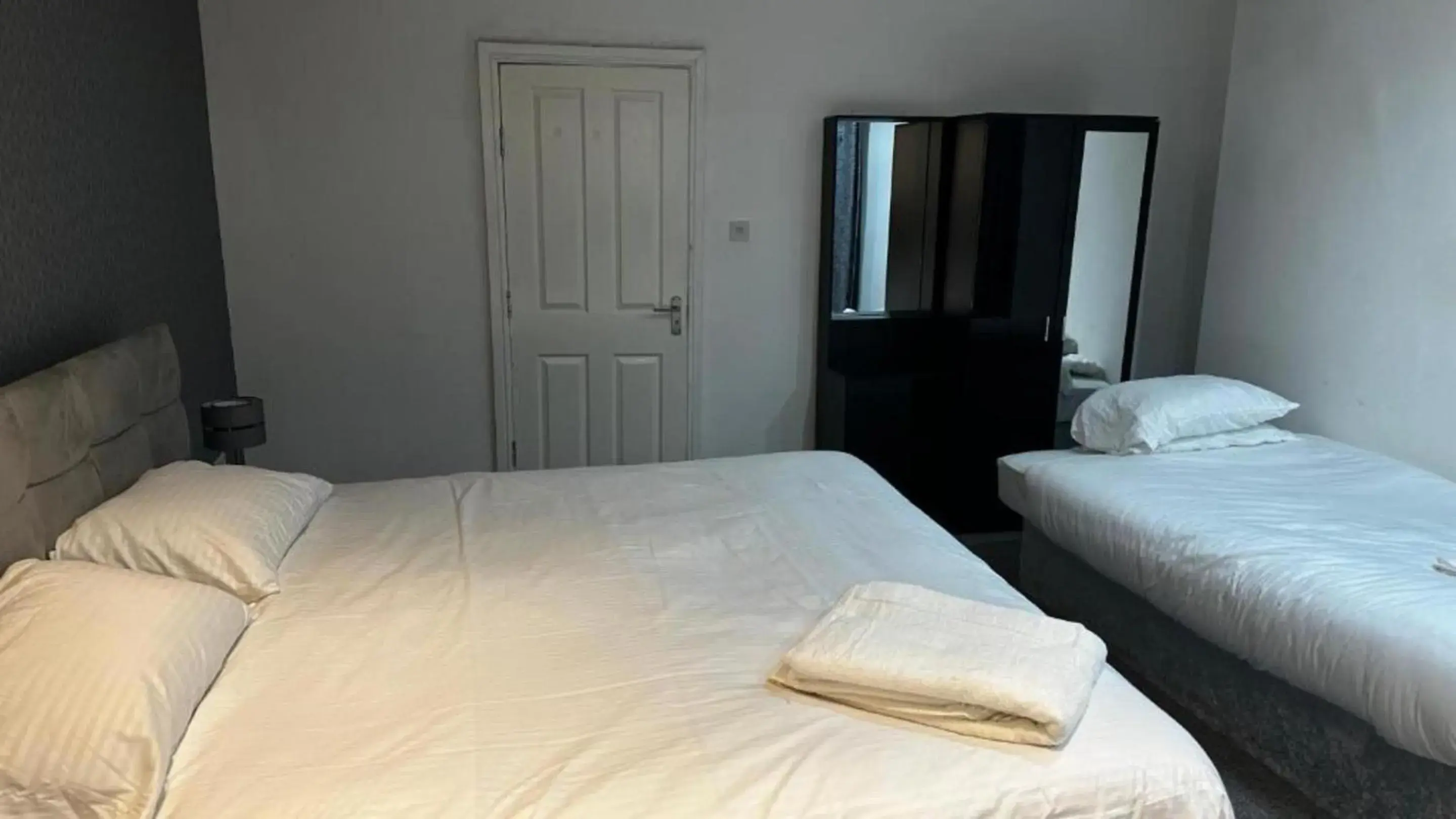 Photo of the whole room, Bed in OYO The Pleasant House Photo of the whole room, Bed in OYO The Pleasant House