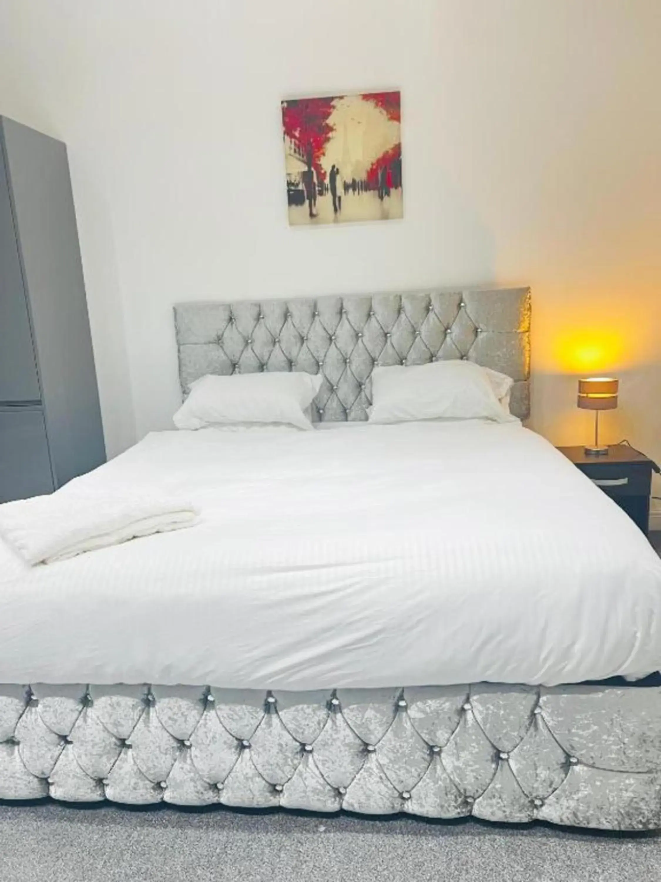 Bed in OYO The Pleasant House Bed in OYO The Pleasant House