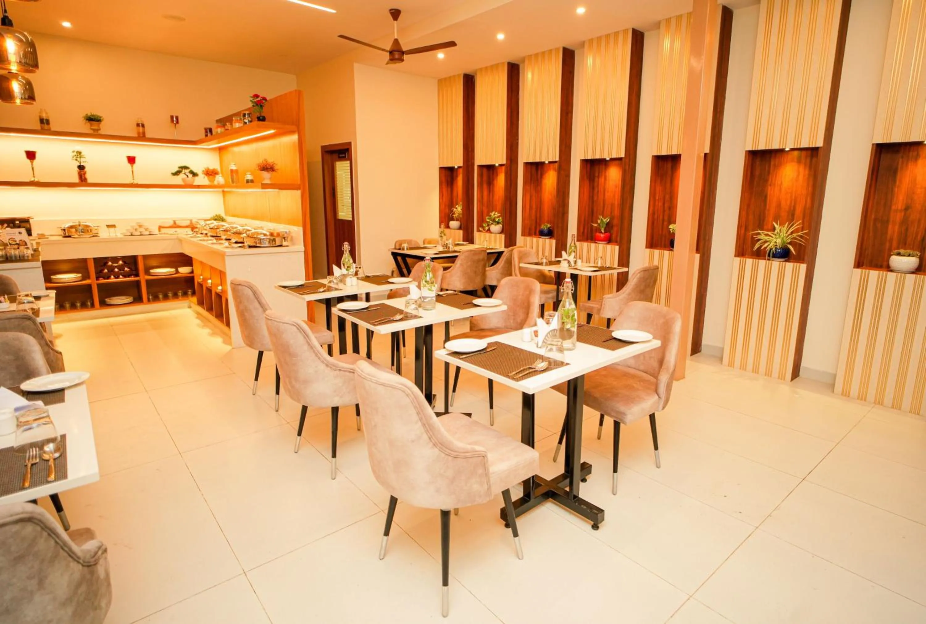 Restaurant/places to eat in Zip by Spree Hotels Phoenix Marathahalli