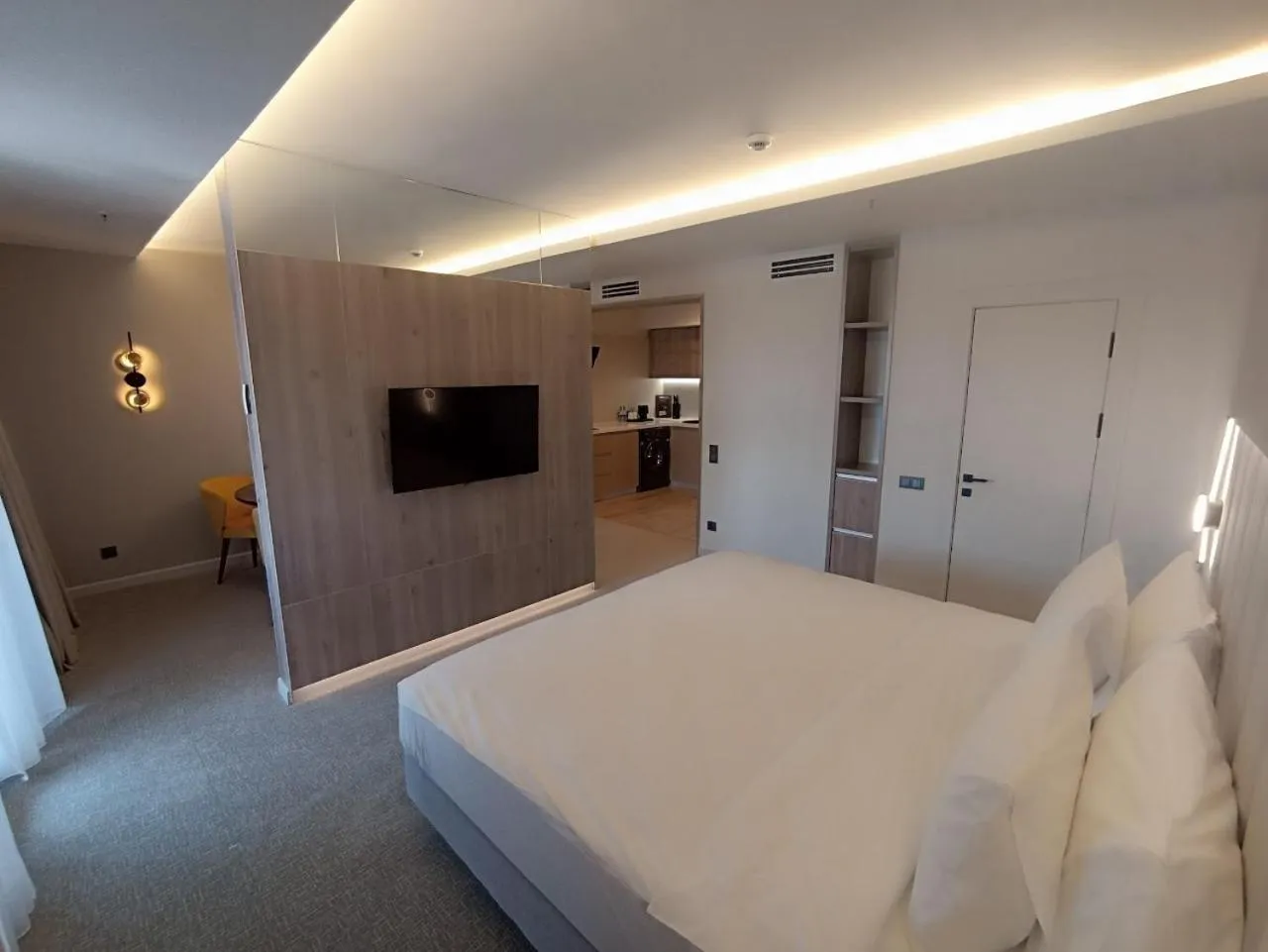 Bed in Apart Hotel Istaravshan