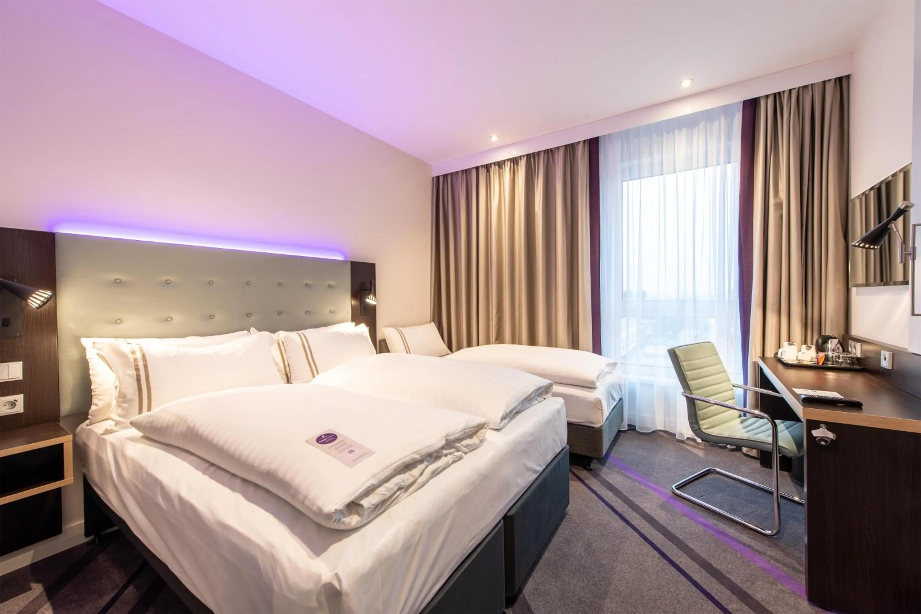 Bedroom, Bed in Premier Inn Essen City Centre