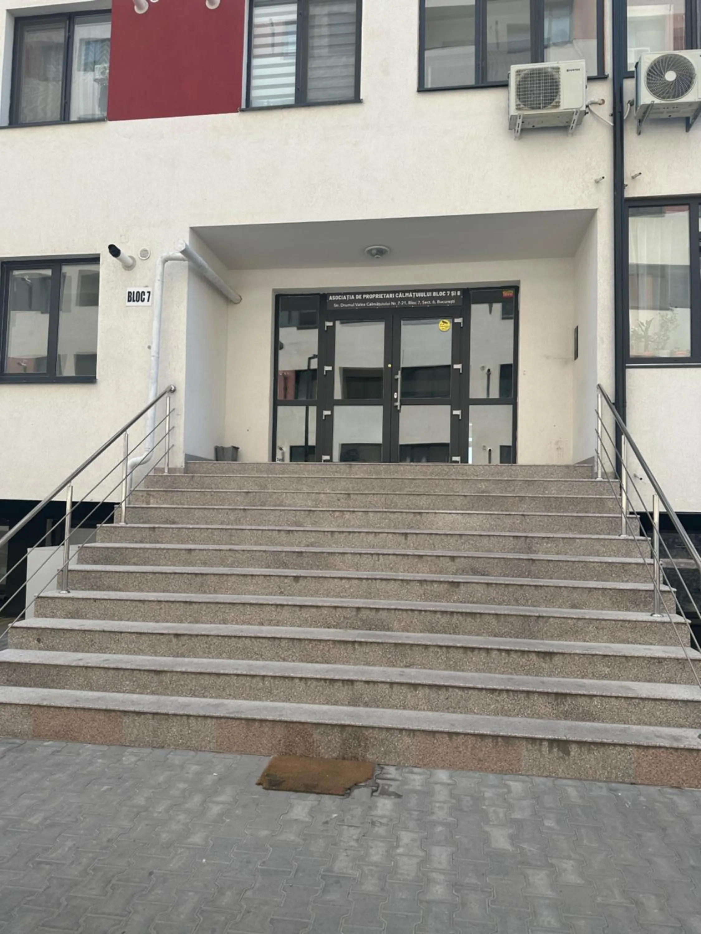 Property building in Avangarde Apartment