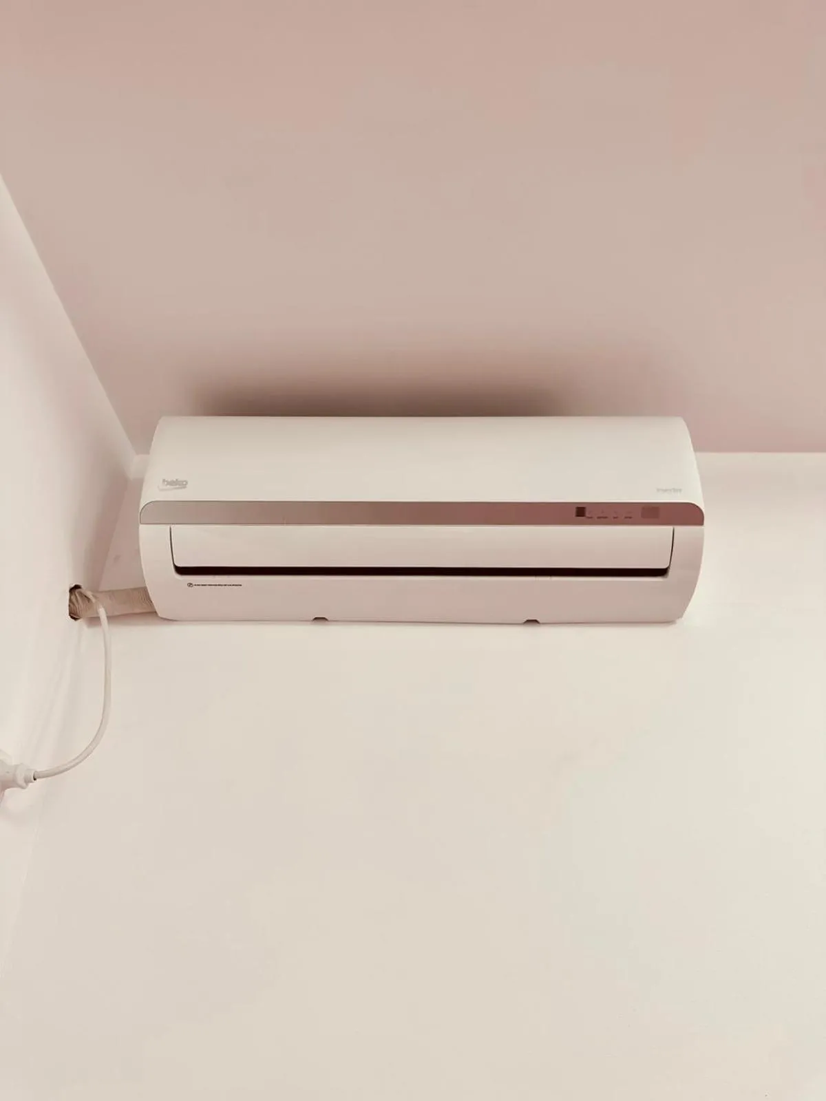air conditioner in Avangarde Apartment
