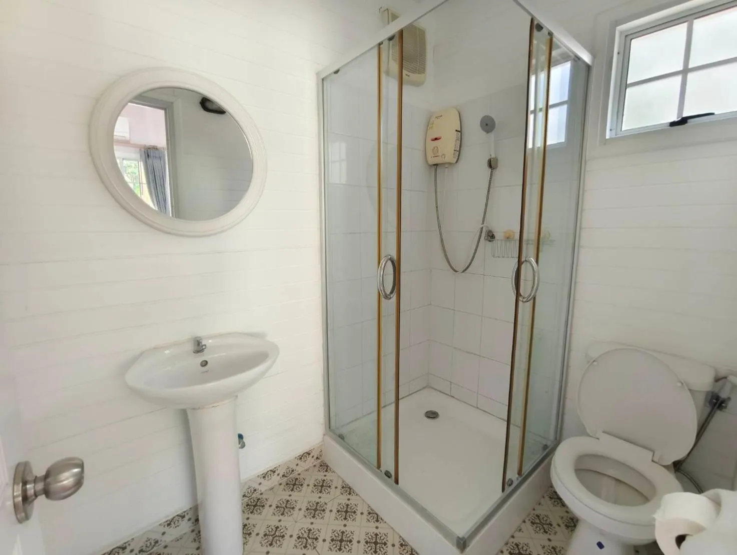 Bathroom in The Open Hills