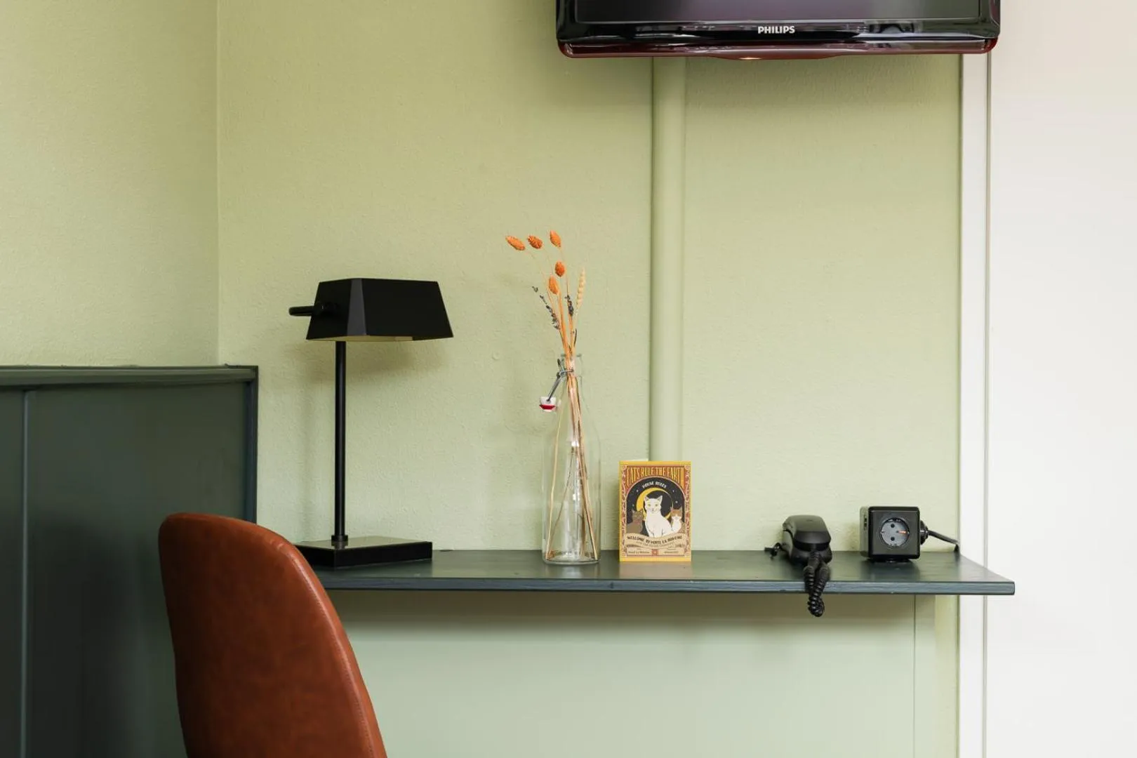 TV and multimedia in Hotel La Bohème