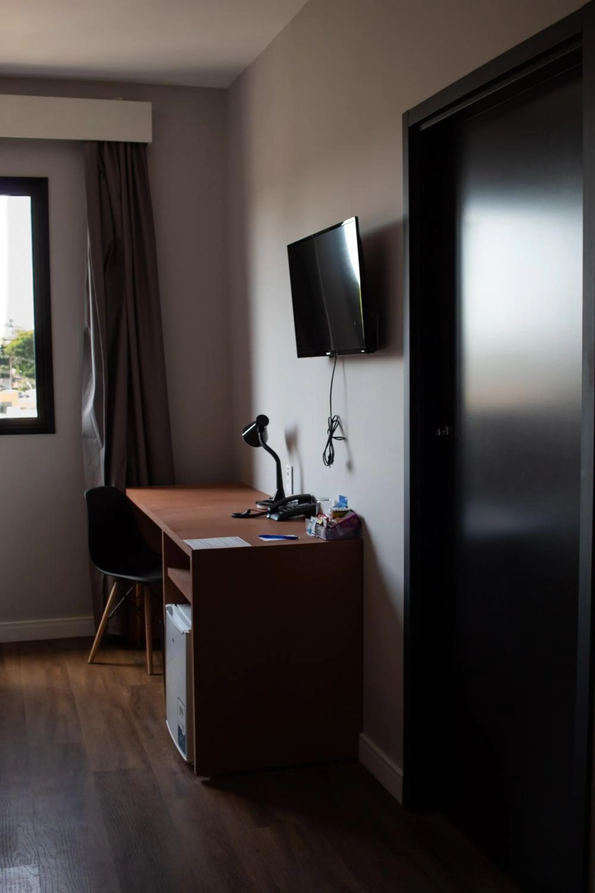 TV and multimedia in Comfort Hotel Presidente Prudente