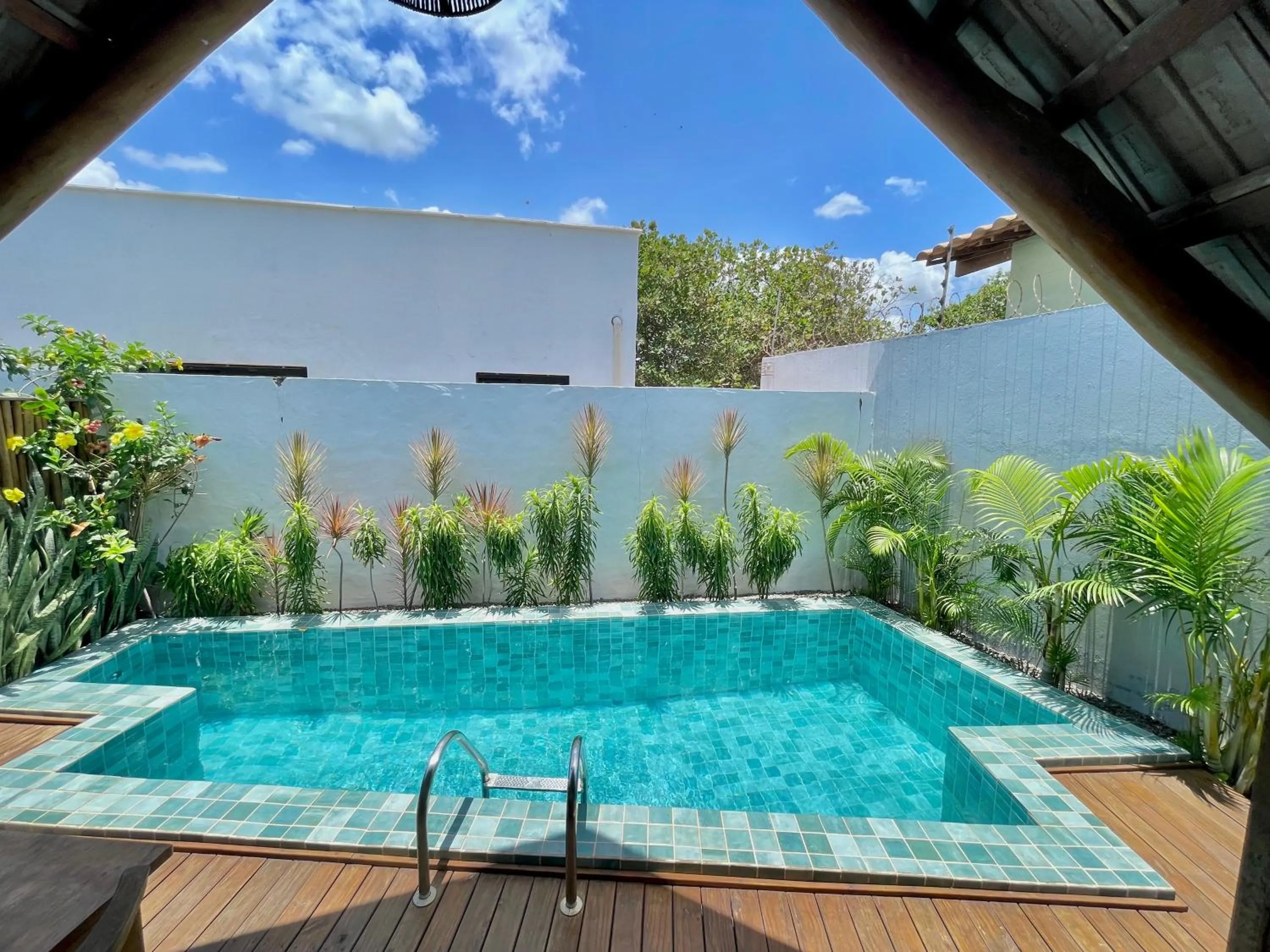 Swimming pool in Pousada Villa di Luna