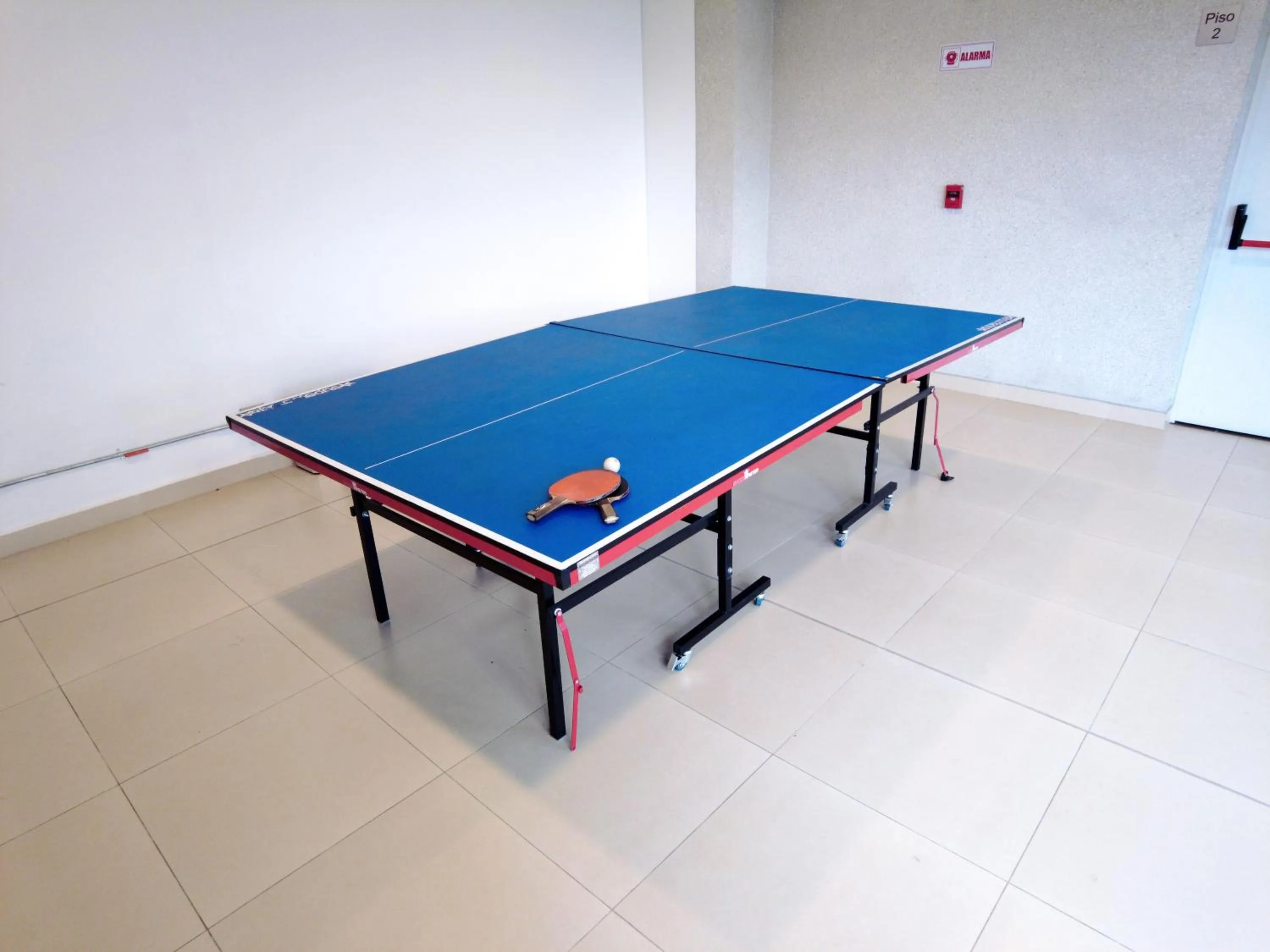 Table tennis in Hotel Las Olas Bello