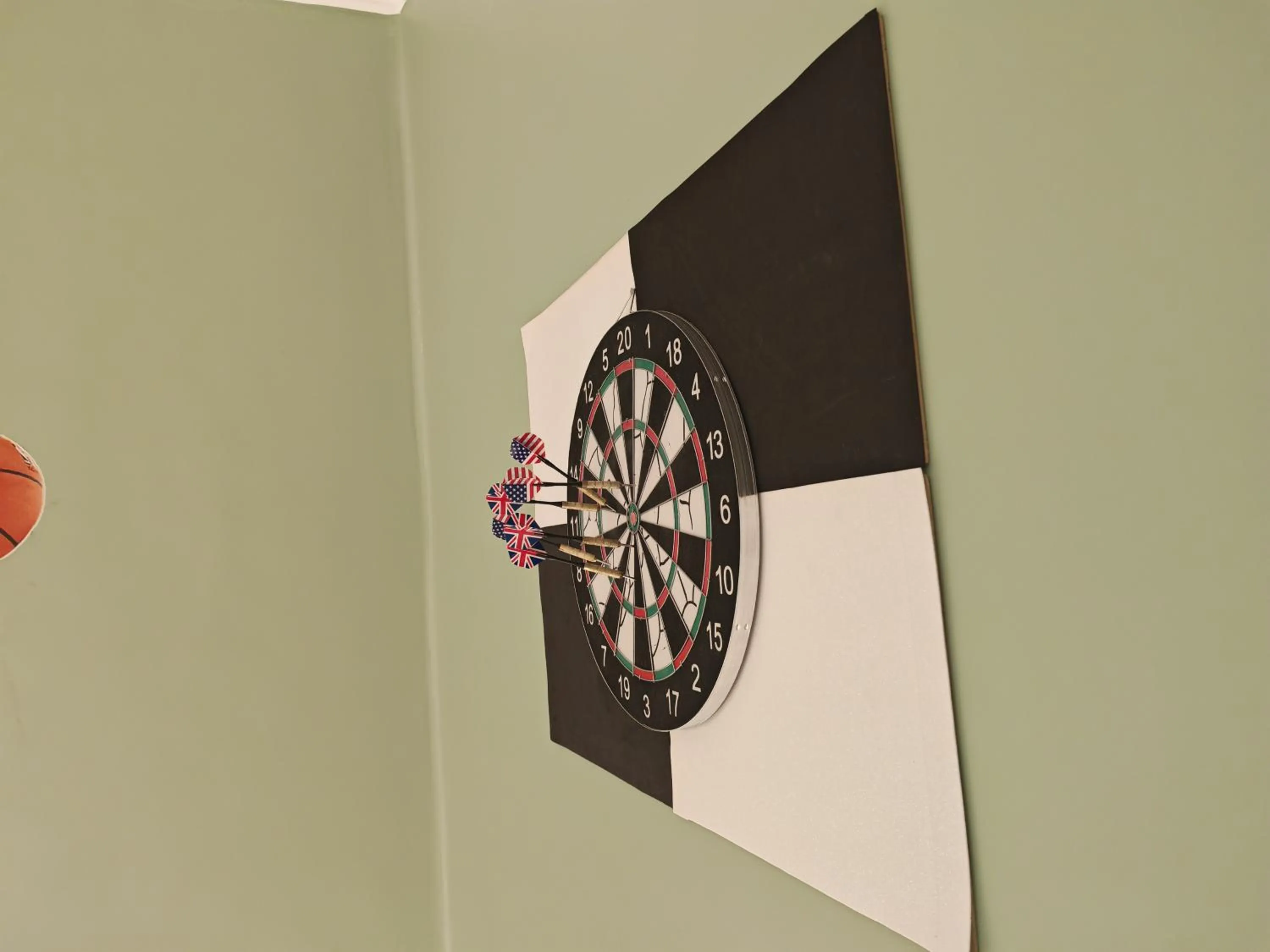 Decorative detail in downtown Family Suites