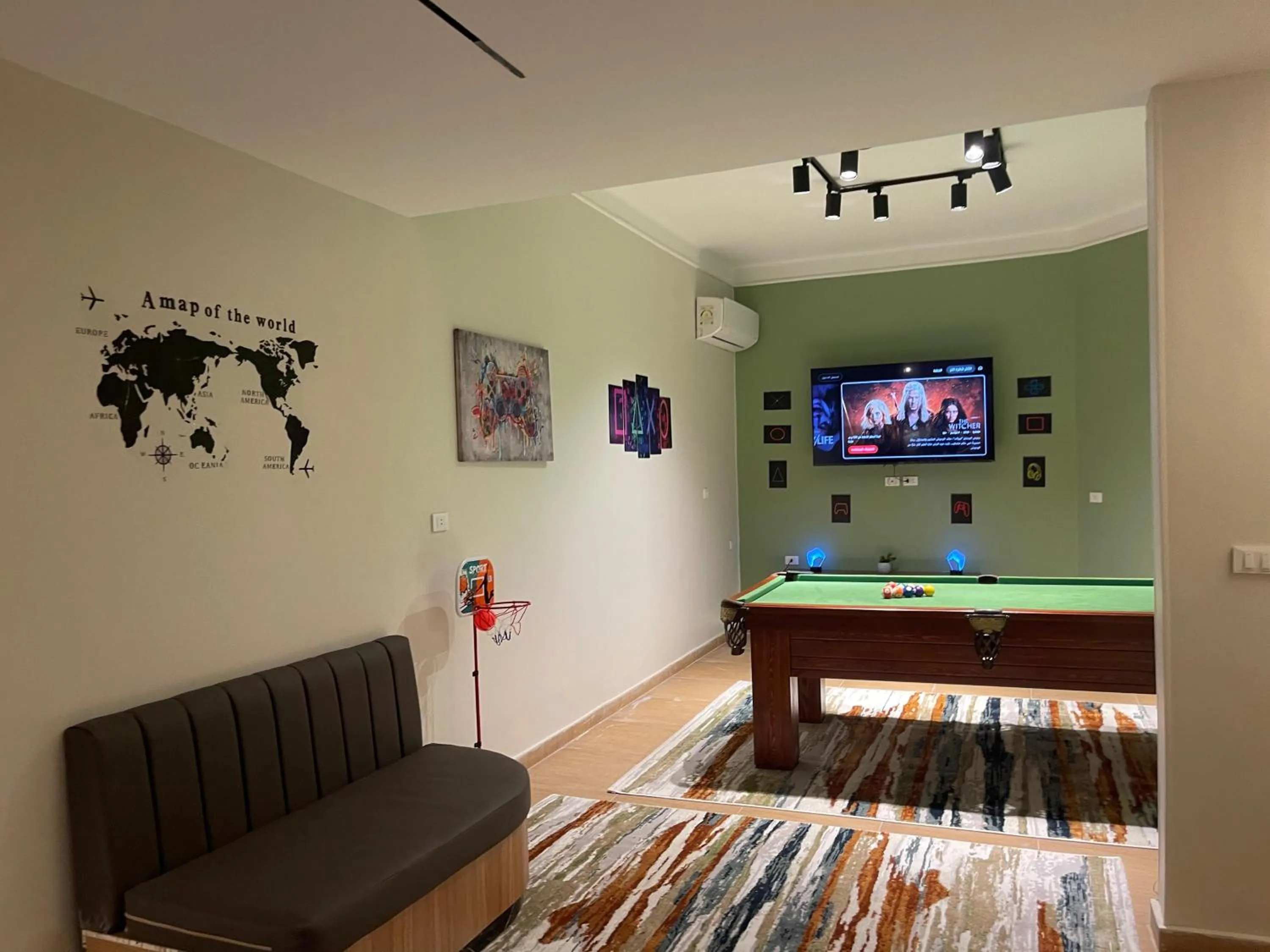 Evening entertainment in downtown Family Suites