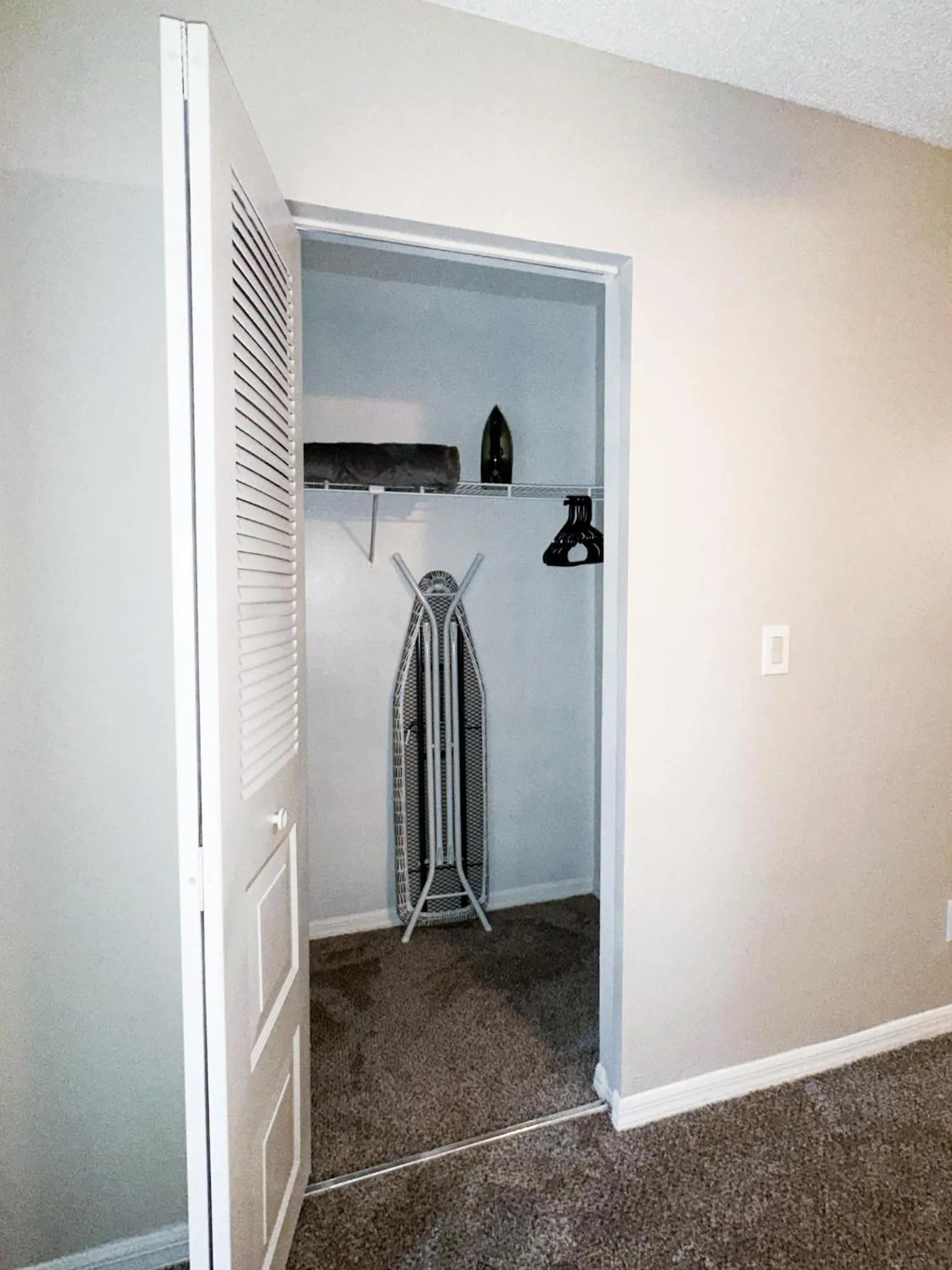 Serene Townhouse near Moffitt, Advent, & USF