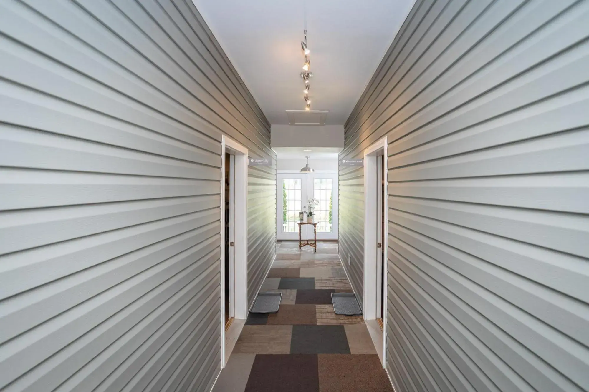 Double Room with Balcony in By the Side of the Road Inn & Cottages Double Room with Balcony in By the Side of the Road Inn & Cottages