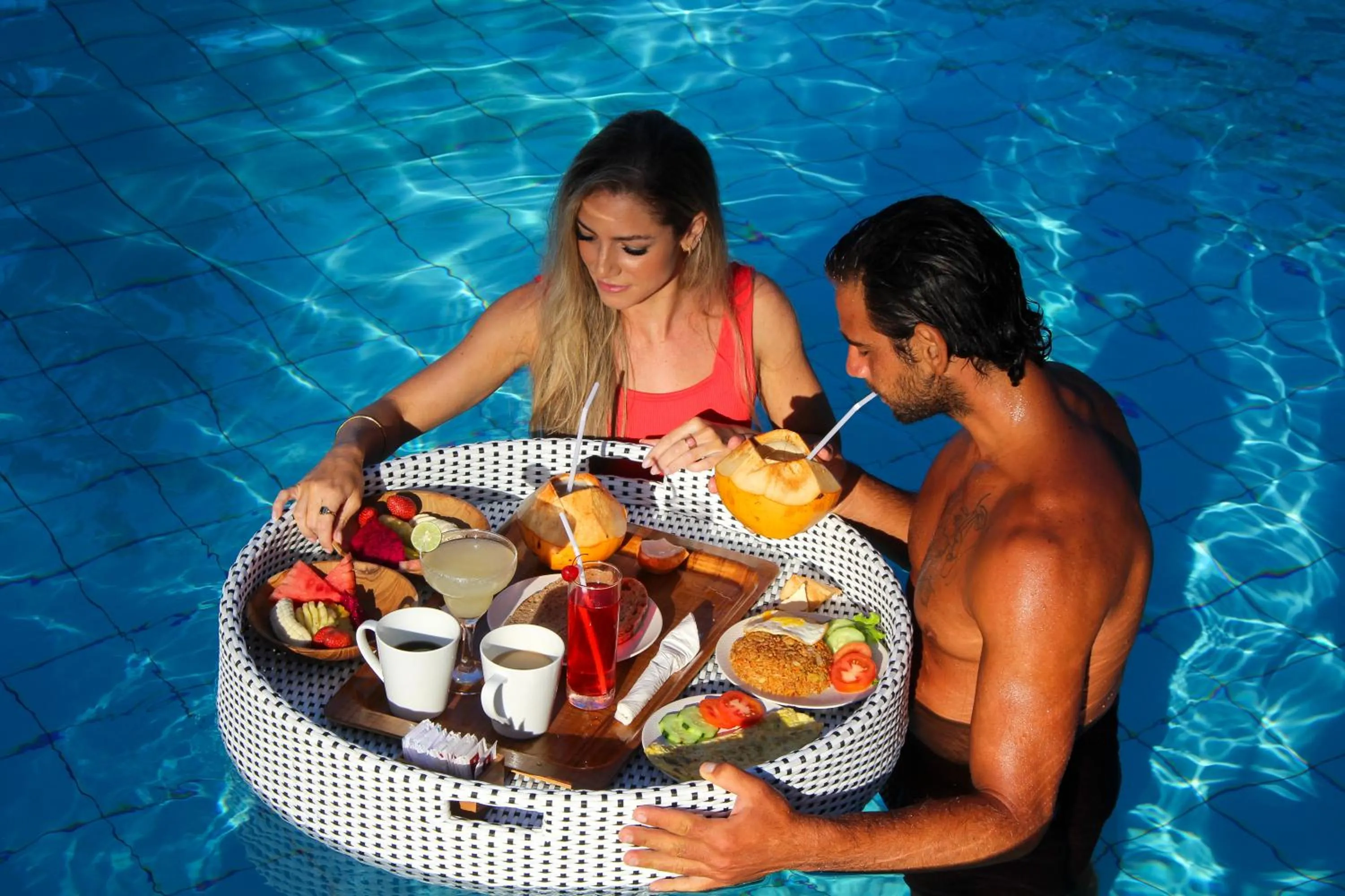 Restaurant/places to eat in Bali Hai Island Resort