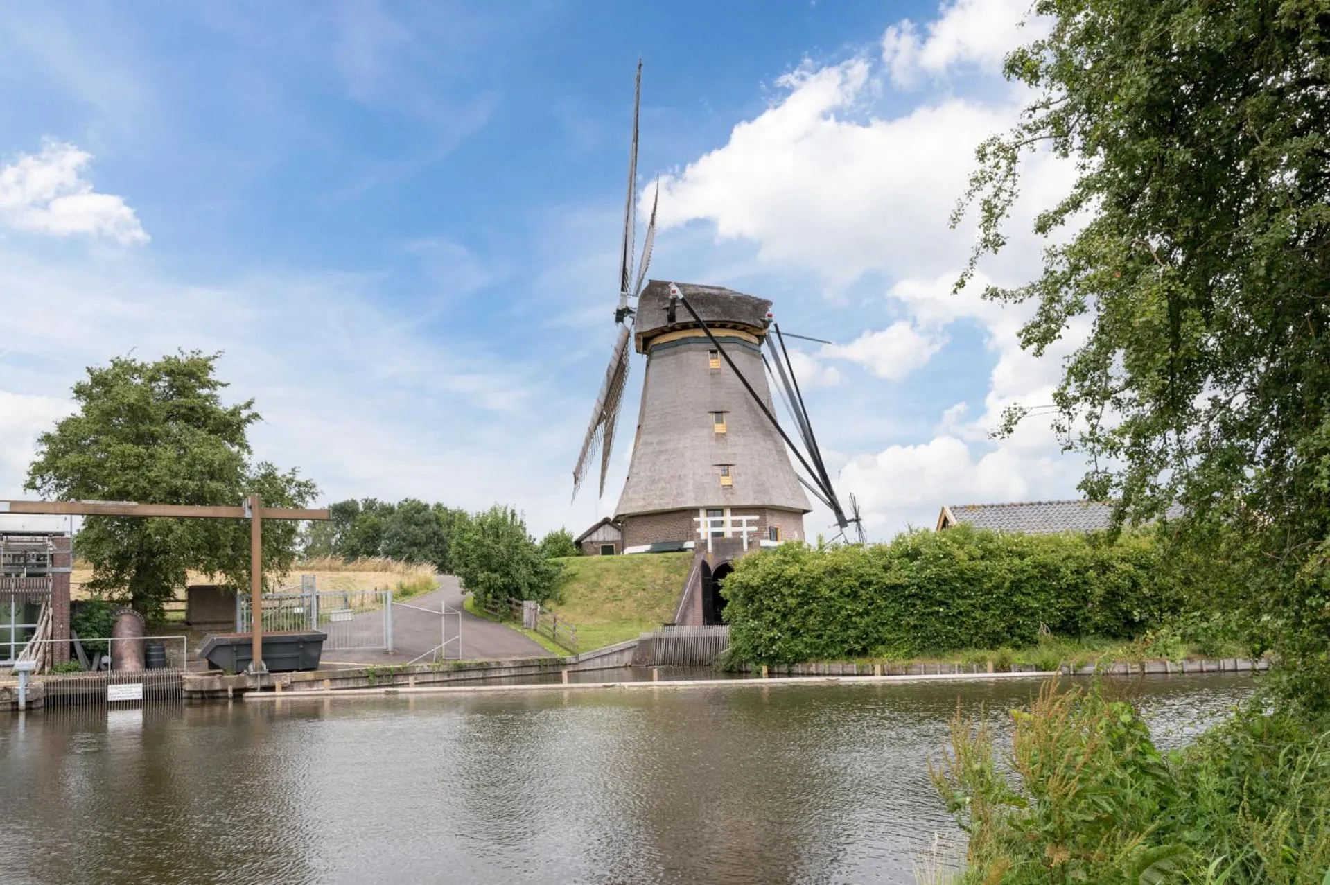 Lake view in Boutique Hotel Chariot - Amsterdam Schiphol Airport