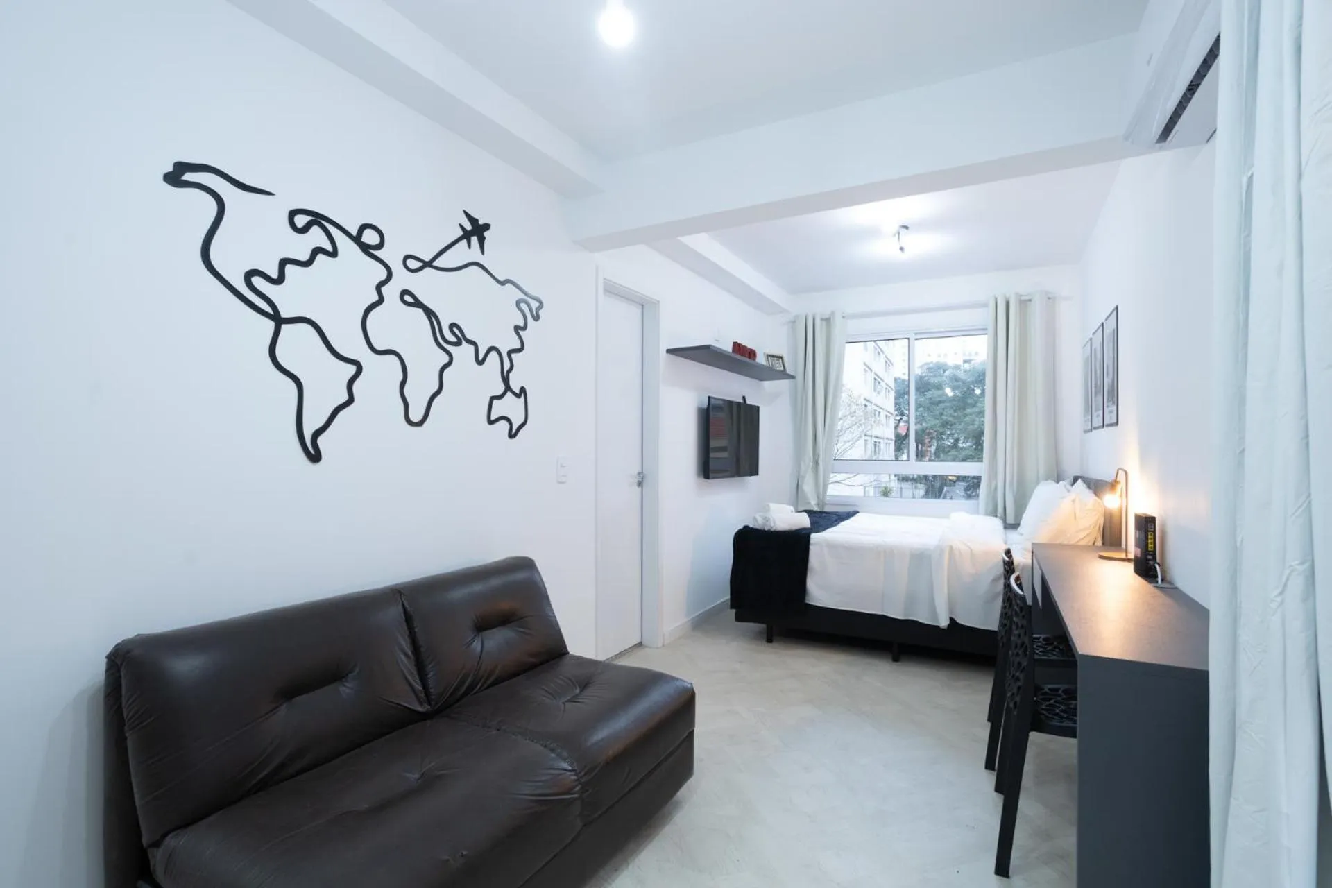 Living room, Bed in 360 Ascent Paulista