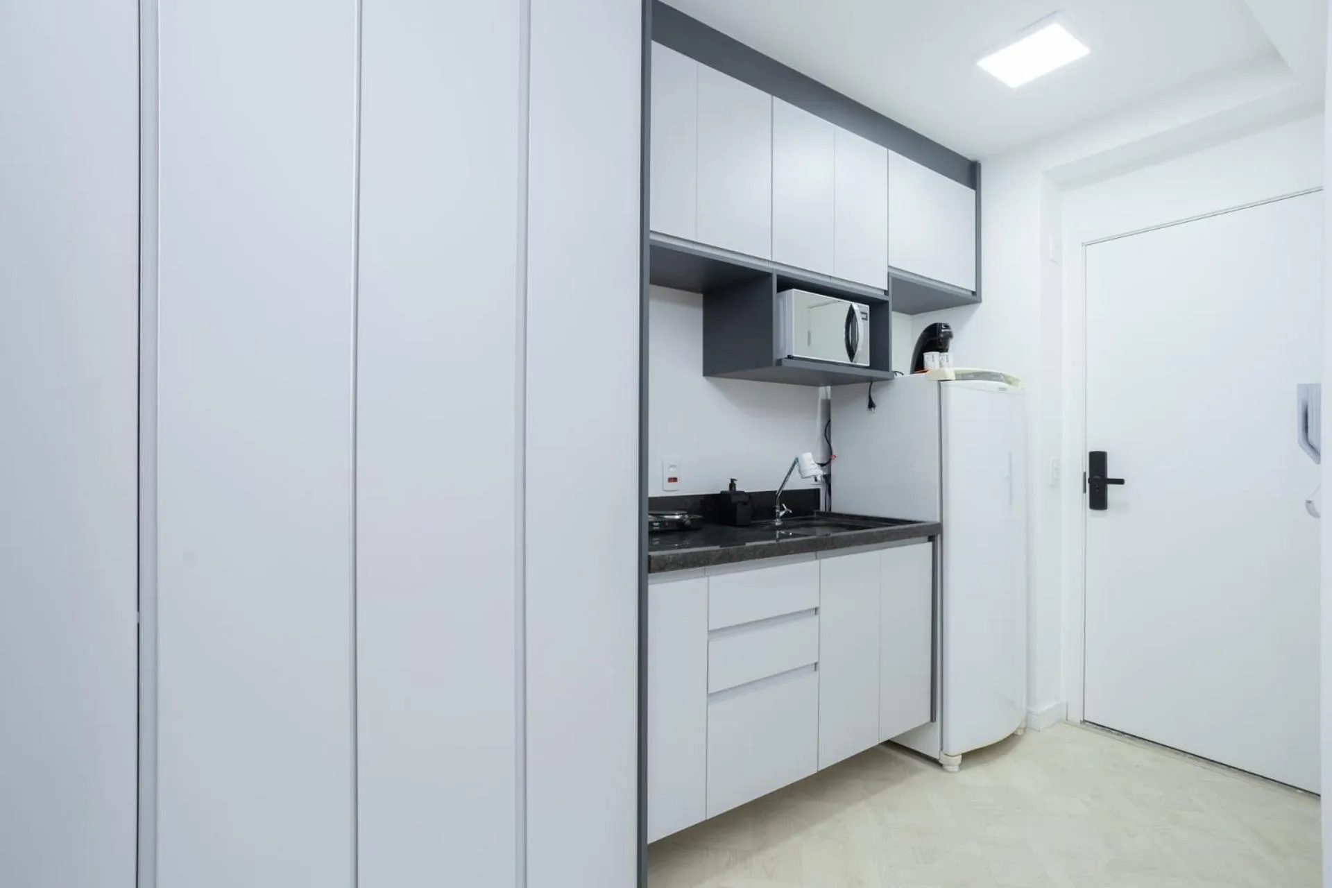 Kitchen or kitchenette in 360 Ascent Paulista