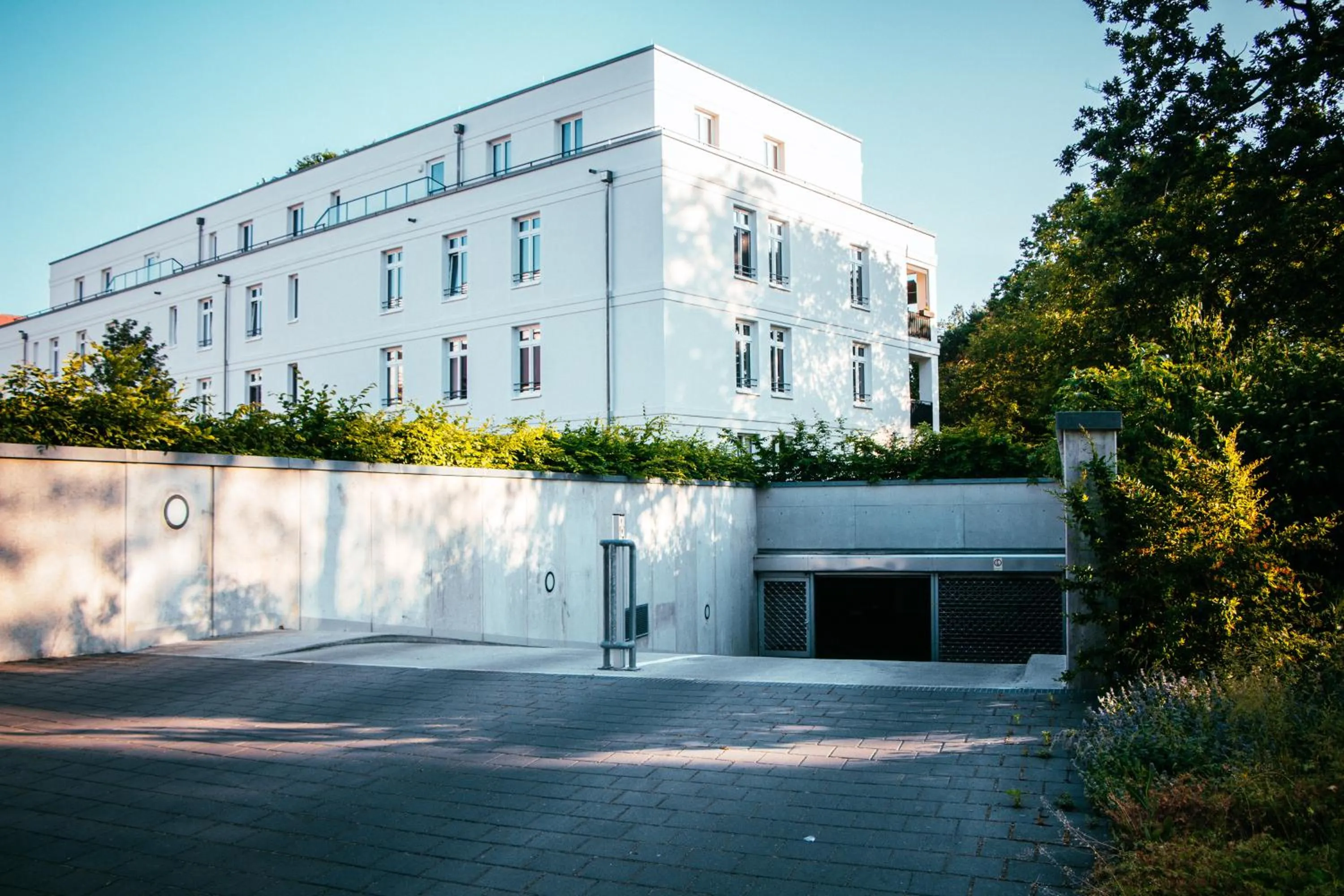 Property building in Oasis Appart - Wohnen im Königspark - Elbhang Dresden - große Terrasse - Netflix - TG
