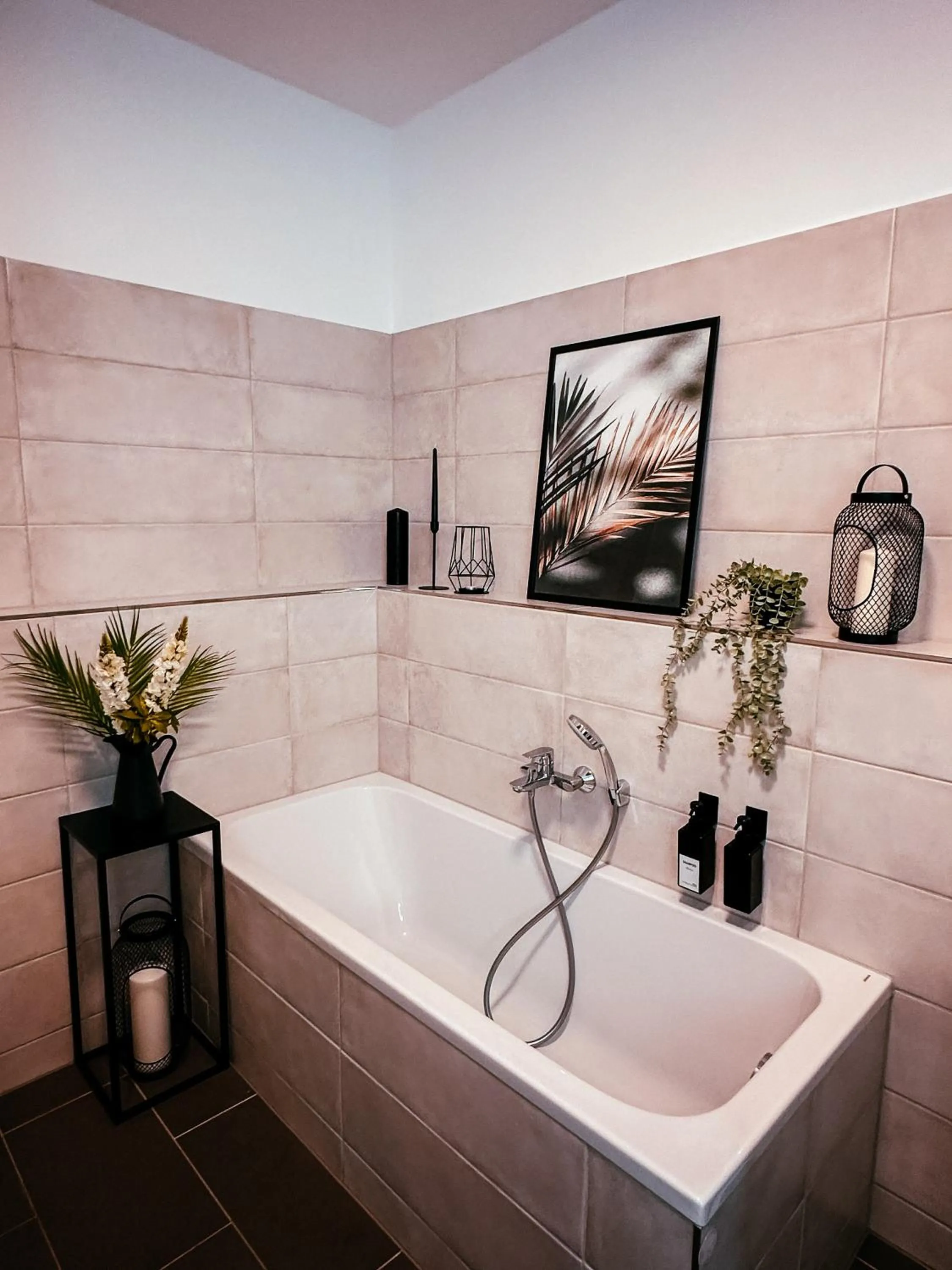 Bathroom in Oasis Appart - Wohnen im Königspark - Elbhang Dresden - große Terrasse - Netflix - TG