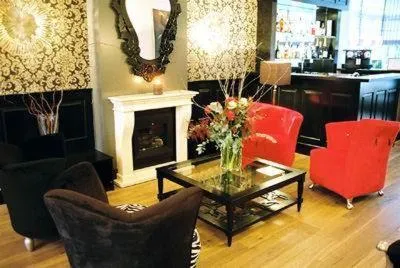 Lobby or reception, Seating Area in Hotel Blyss