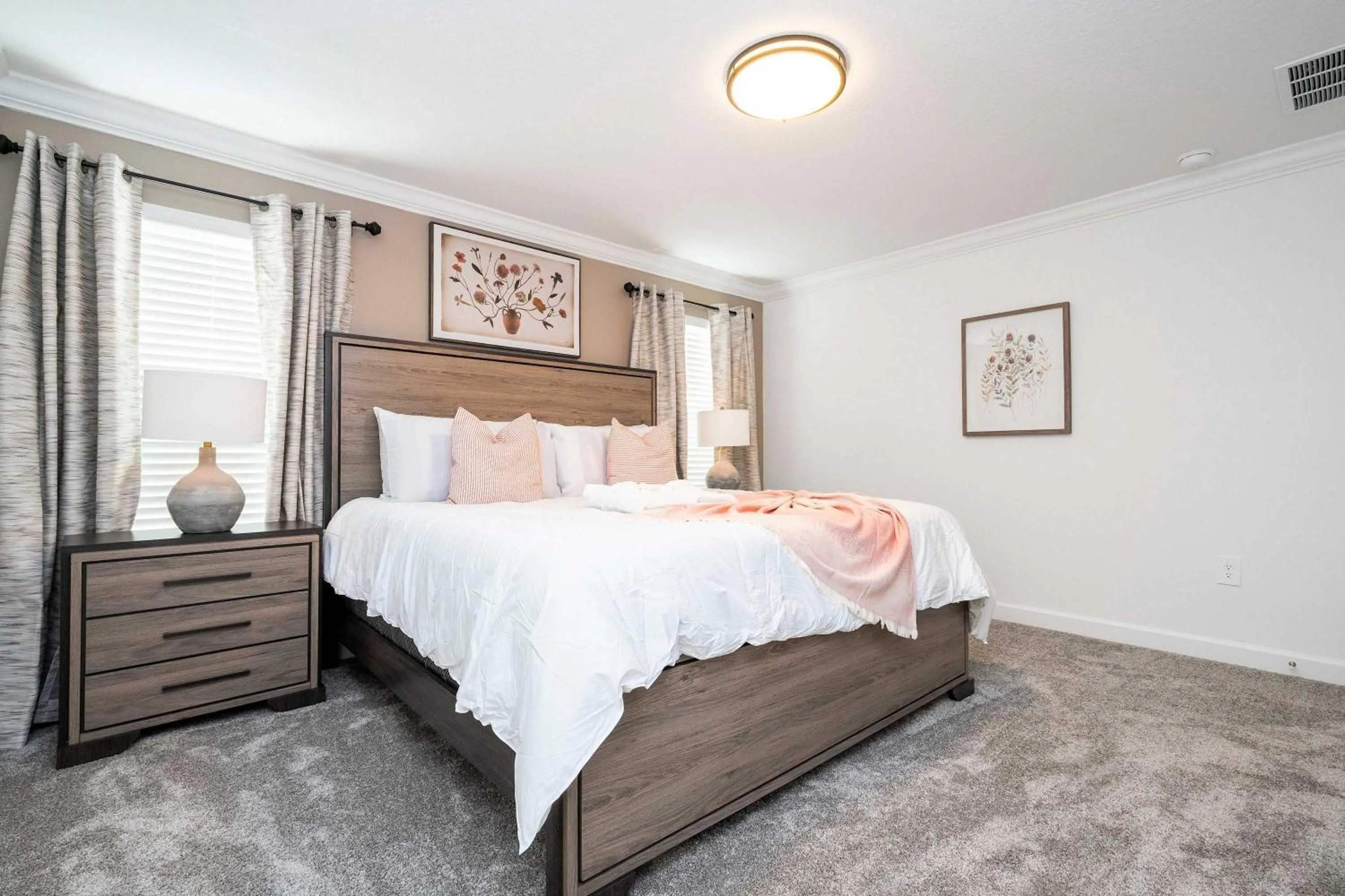 Bed in WonderFull 4Bd with Pool at Champions Gate 1174