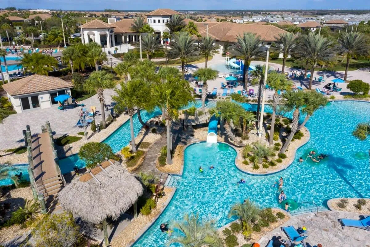 WonderFull 4Bd with Pool at Champions Gate 1174