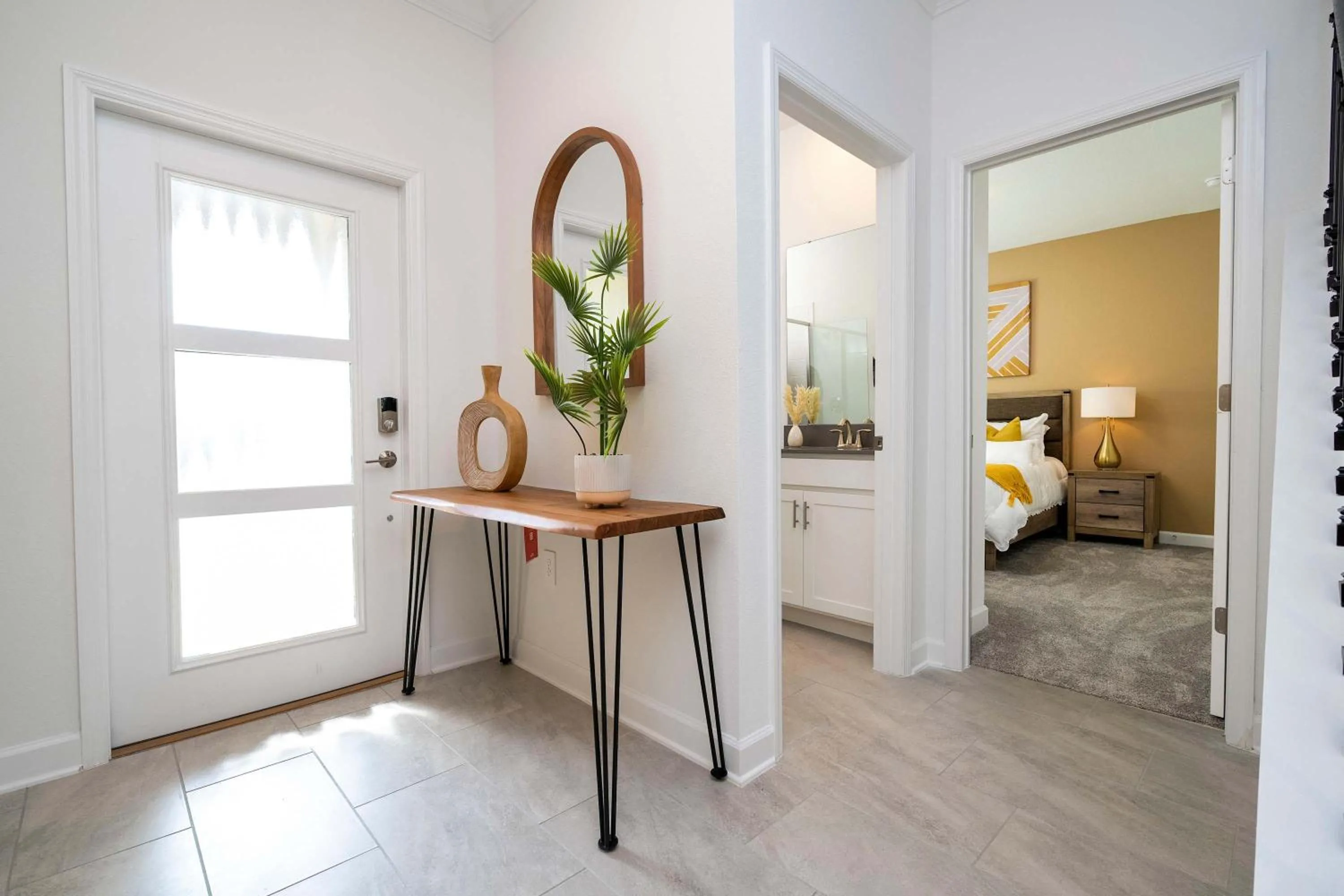 Bed in WonderFull 4Bd with Pool at Champions Gate 1174