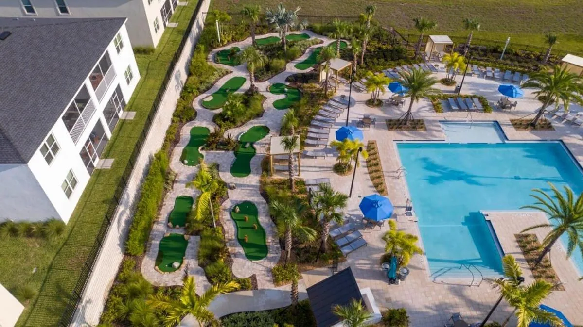 WonderFull 4Bd with Pool at Champions Gate 1174