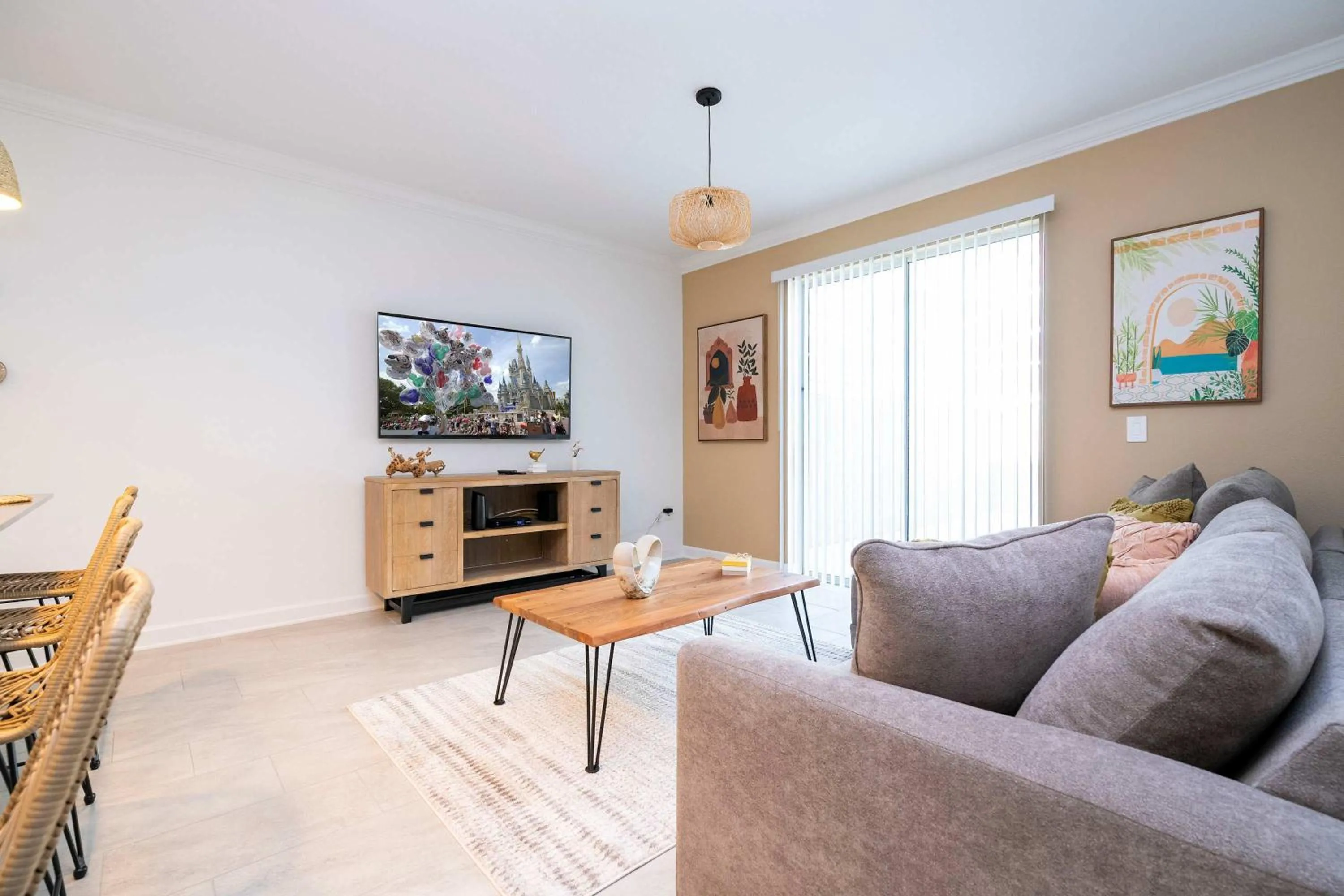 WonderFull 4Bd with Pool at Champions Gate 1174