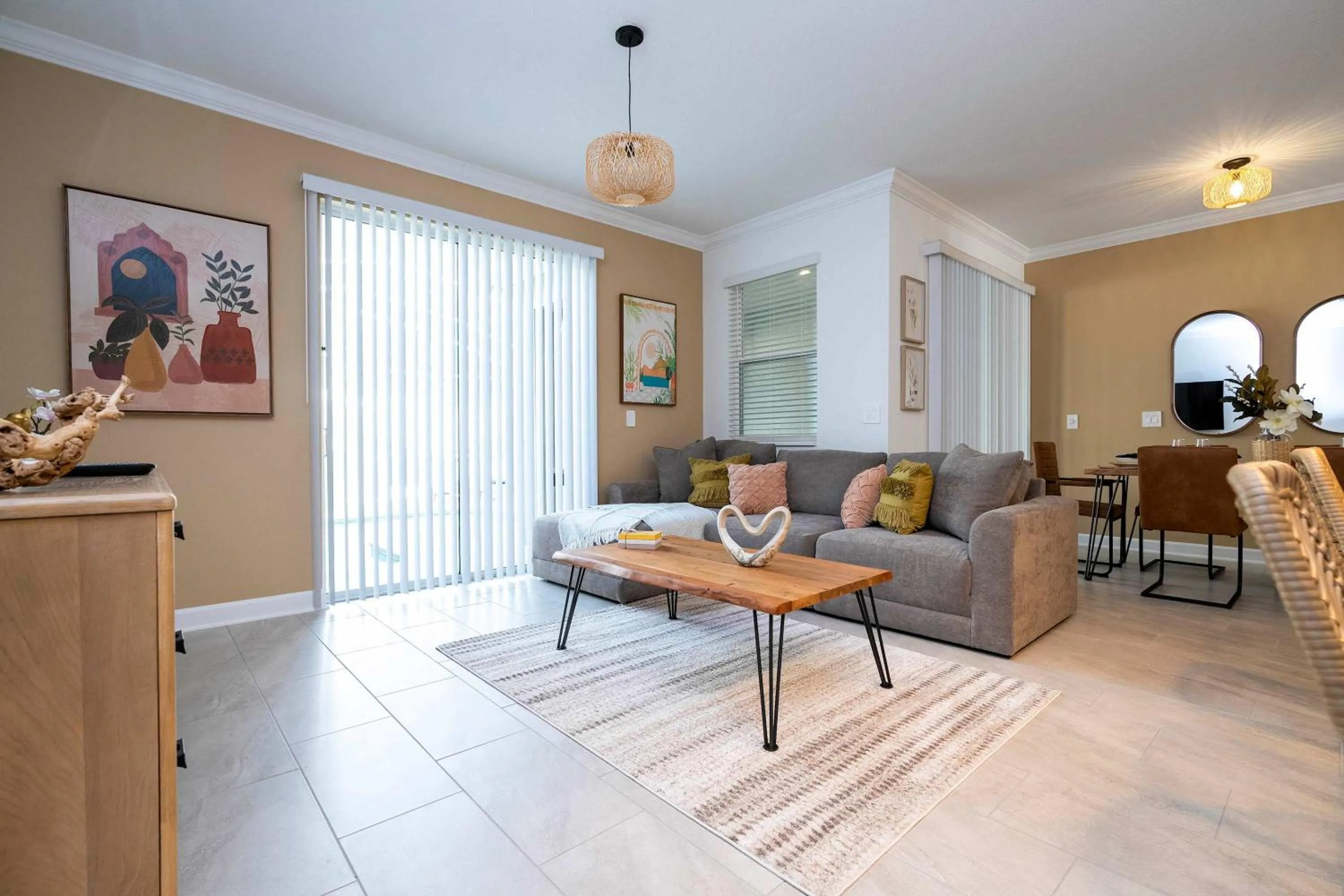 WonderFull 4Bd with Pool at Champions Gate 1174