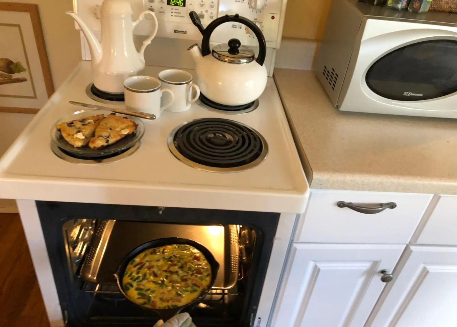 Coffee/tea facilities in Urban Cottages