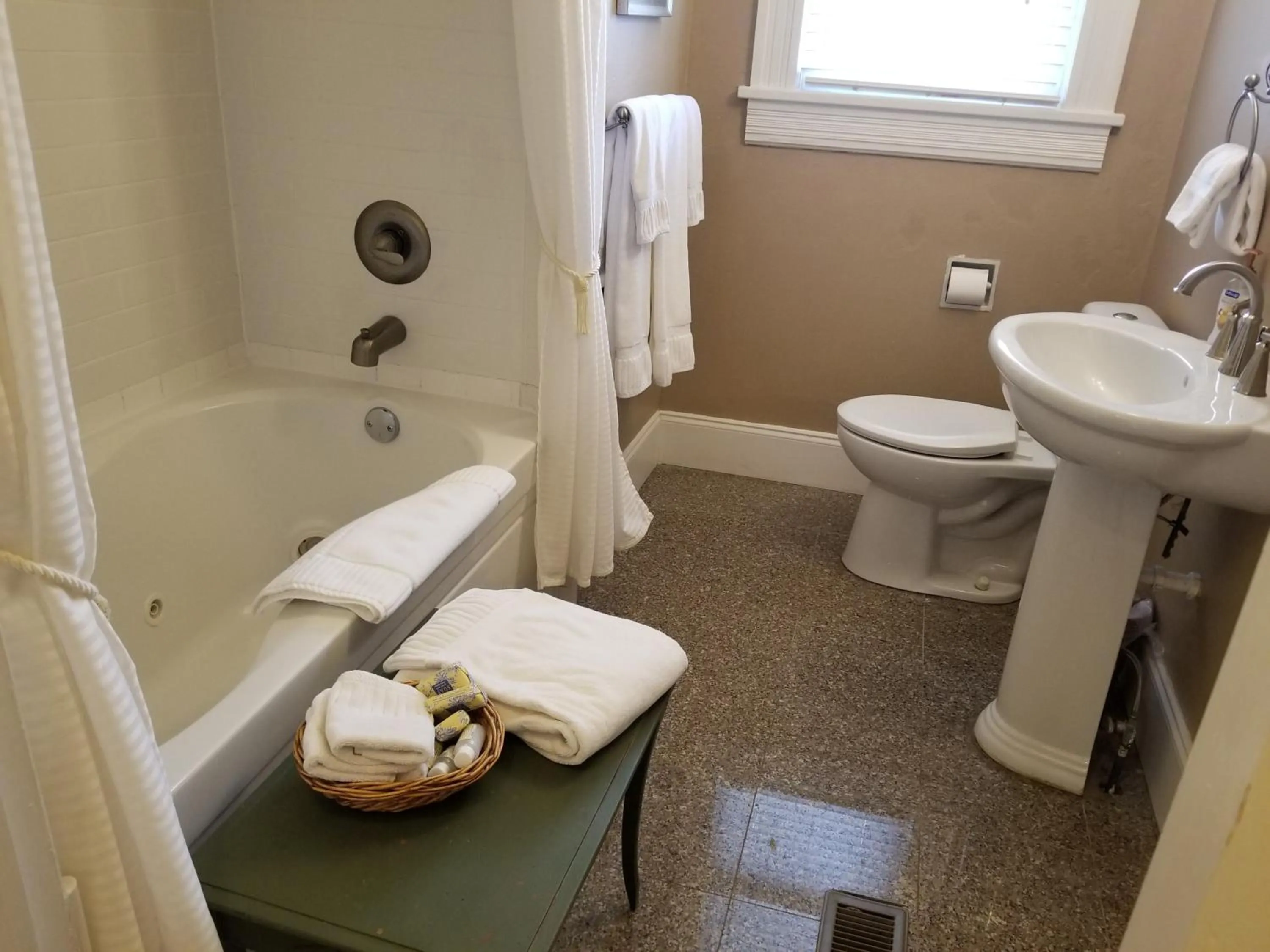 Bathroom in Urban Cottages