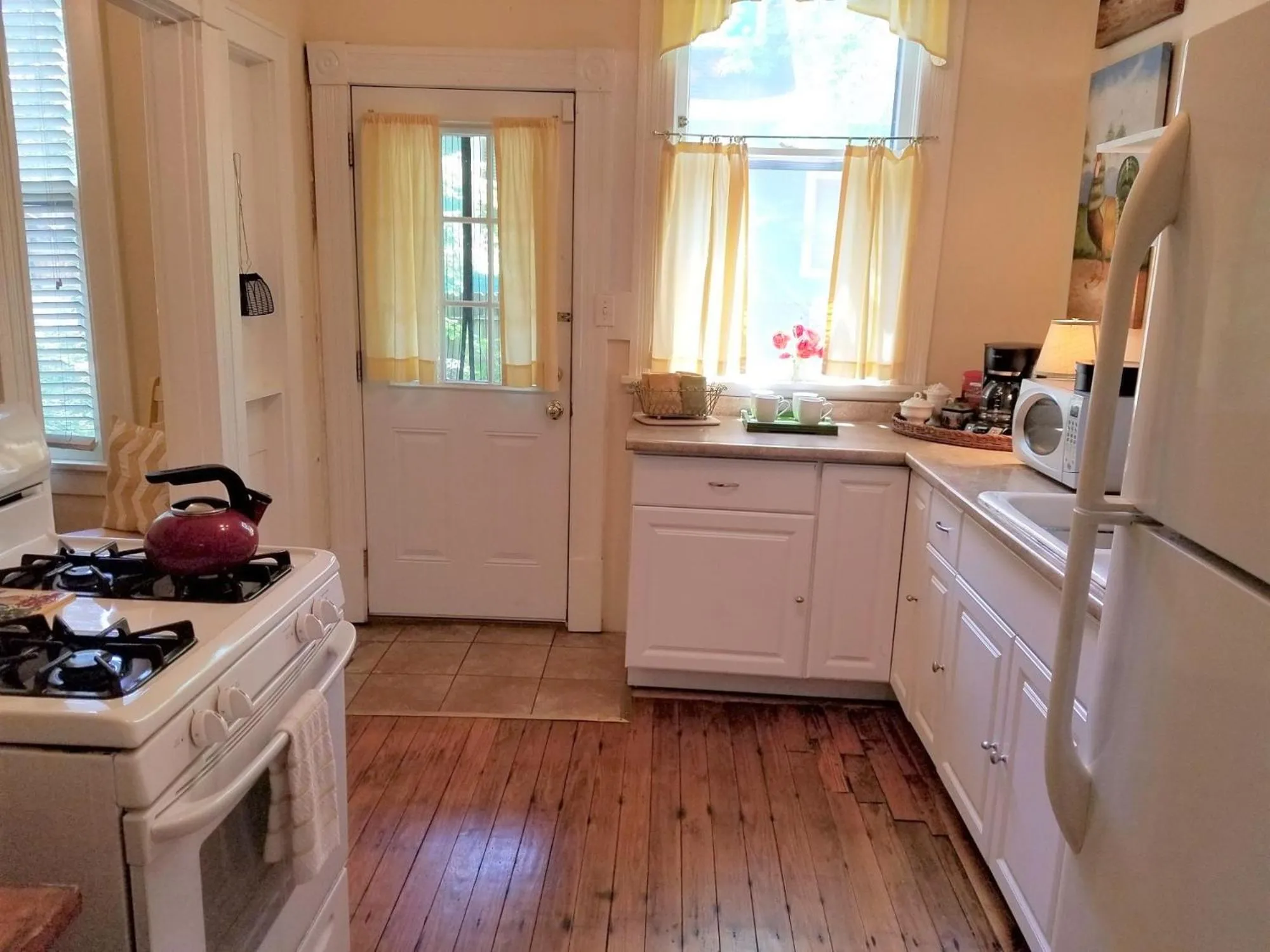 kitchen in Urban Cottages