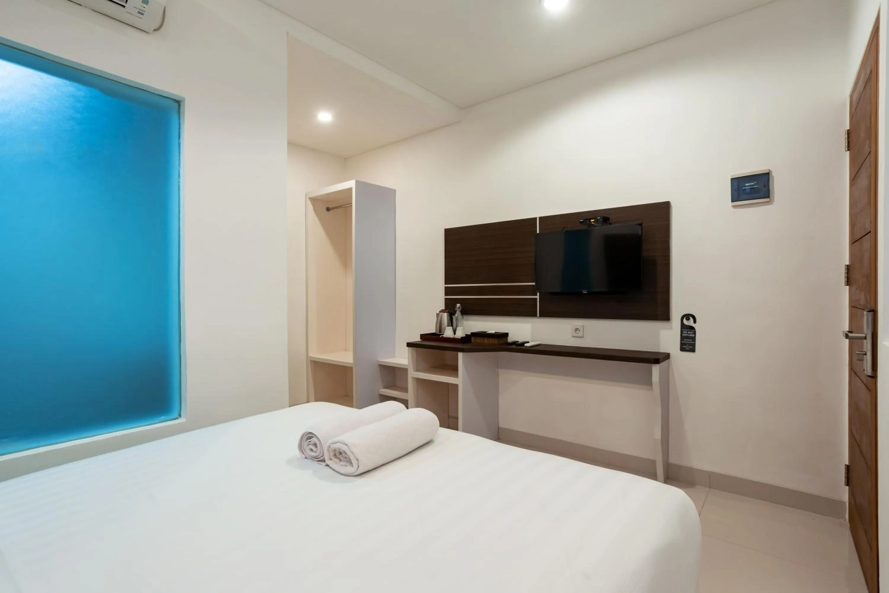 Bedroom, Bed in Cove De Tinaya