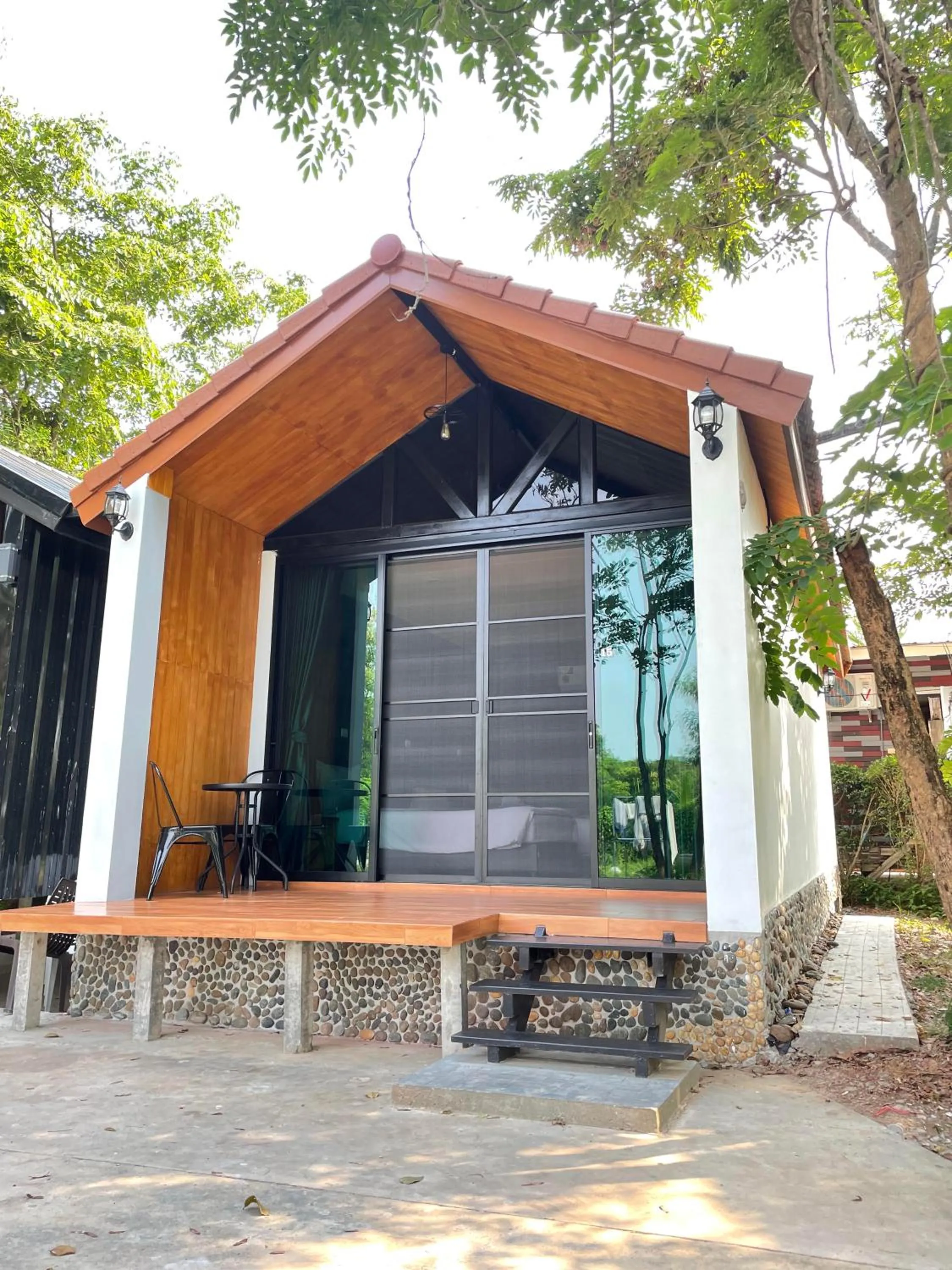 พบรักรีสอร์ท Pobruk resort