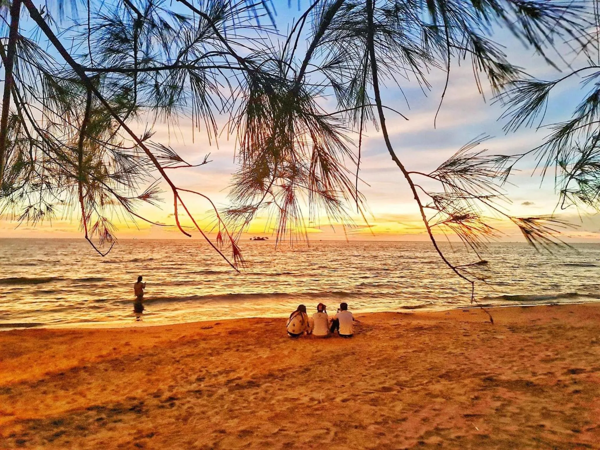 People in Mây House Grandworld Phu Quoc