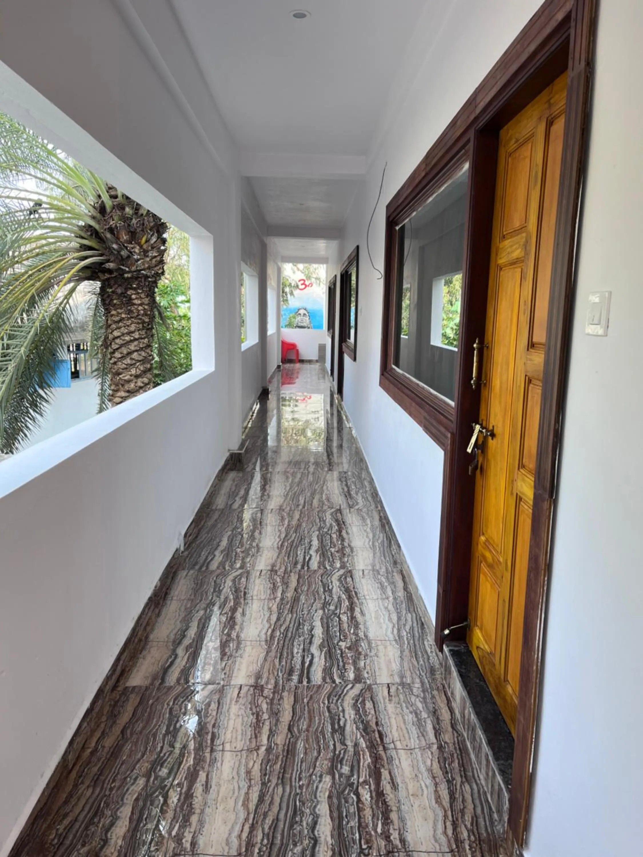 ANAND Beach Guesthouse by Moonrocks