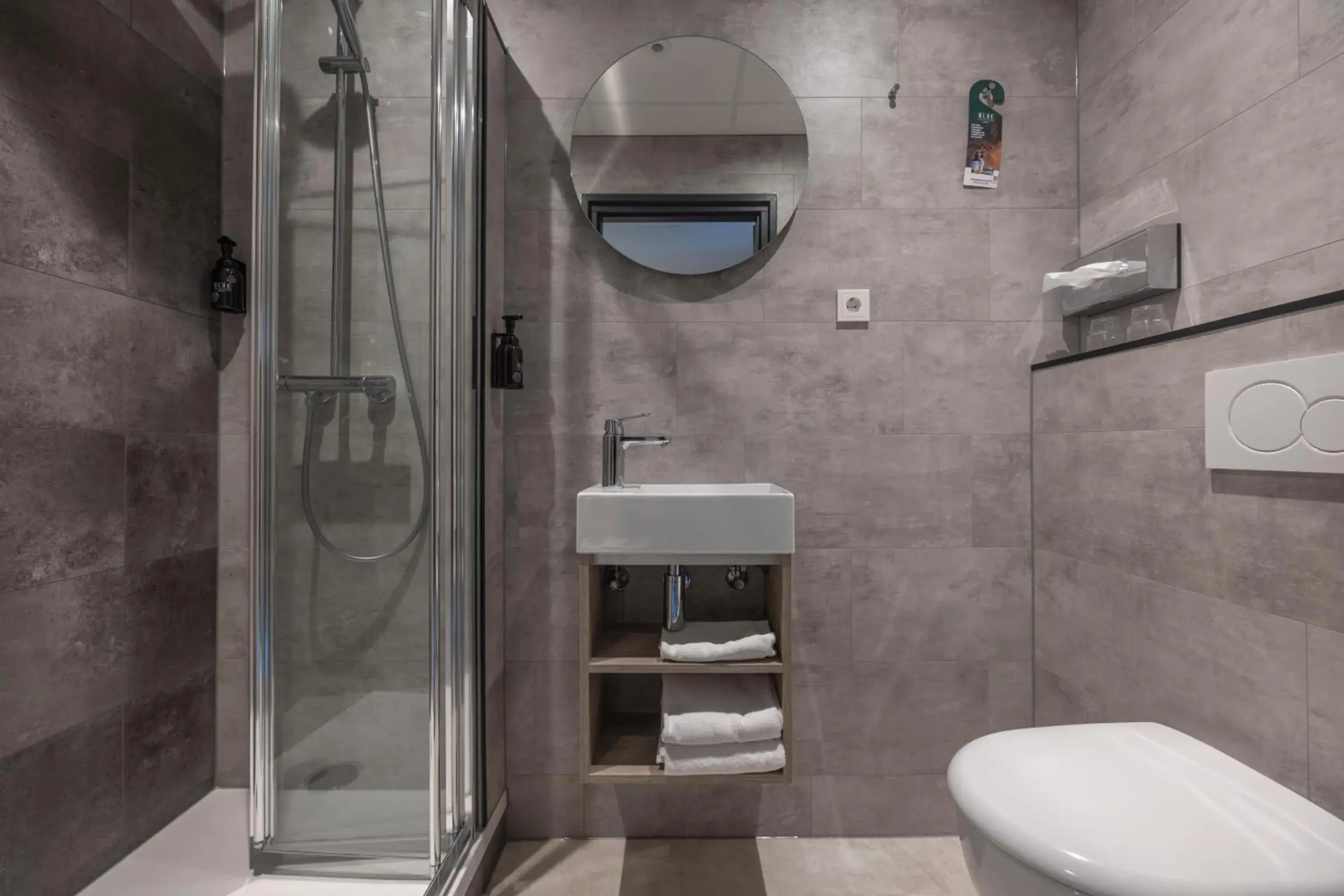 Bathroom in Fletcher Hotel-Restaurant Mooi Veluwe Bathroom in Fletcher Hotel-Restaurant Mooi Veluwe