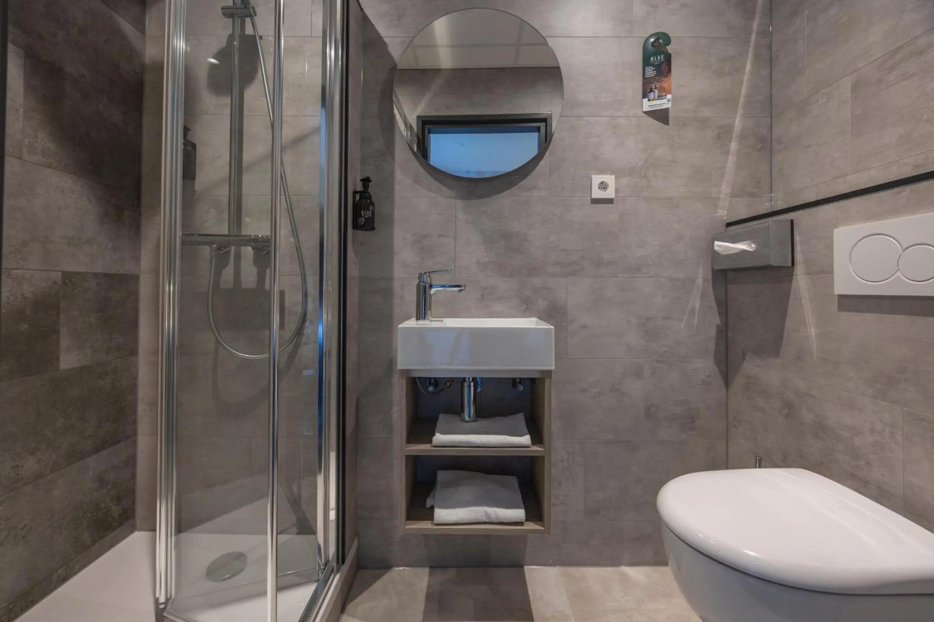 Shower in Fletcher Hotel-Restaurant Mooi Veluwe Shower in Fletcher Hotel-Restaurant Mooi Veluwe