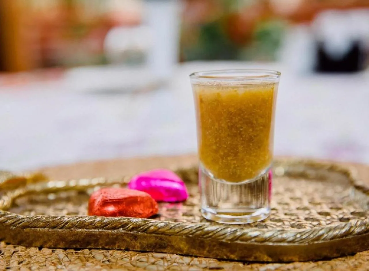 Food and drinks in Royal Antique Boutique Hotel