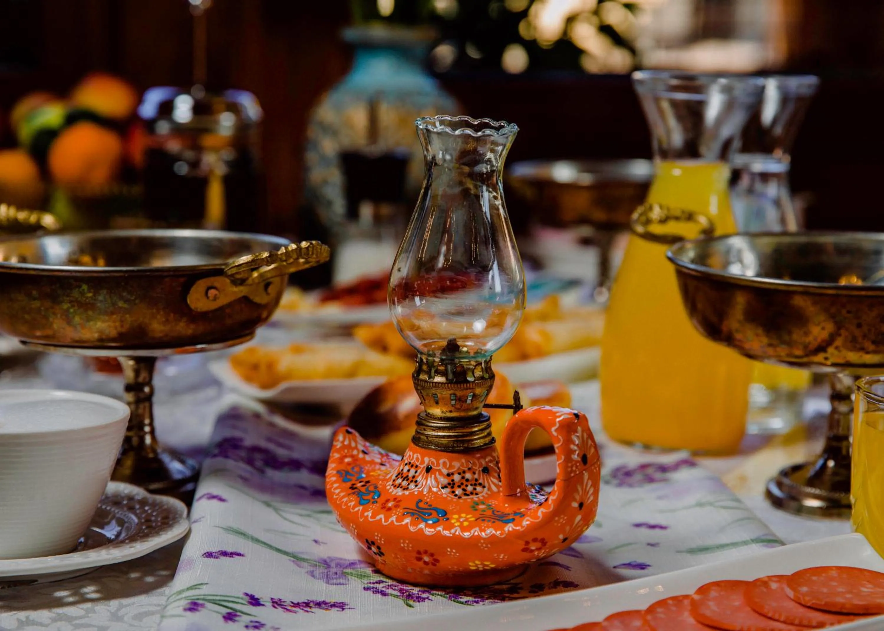 Food and drinks in Royal Antique Boutique Hotel