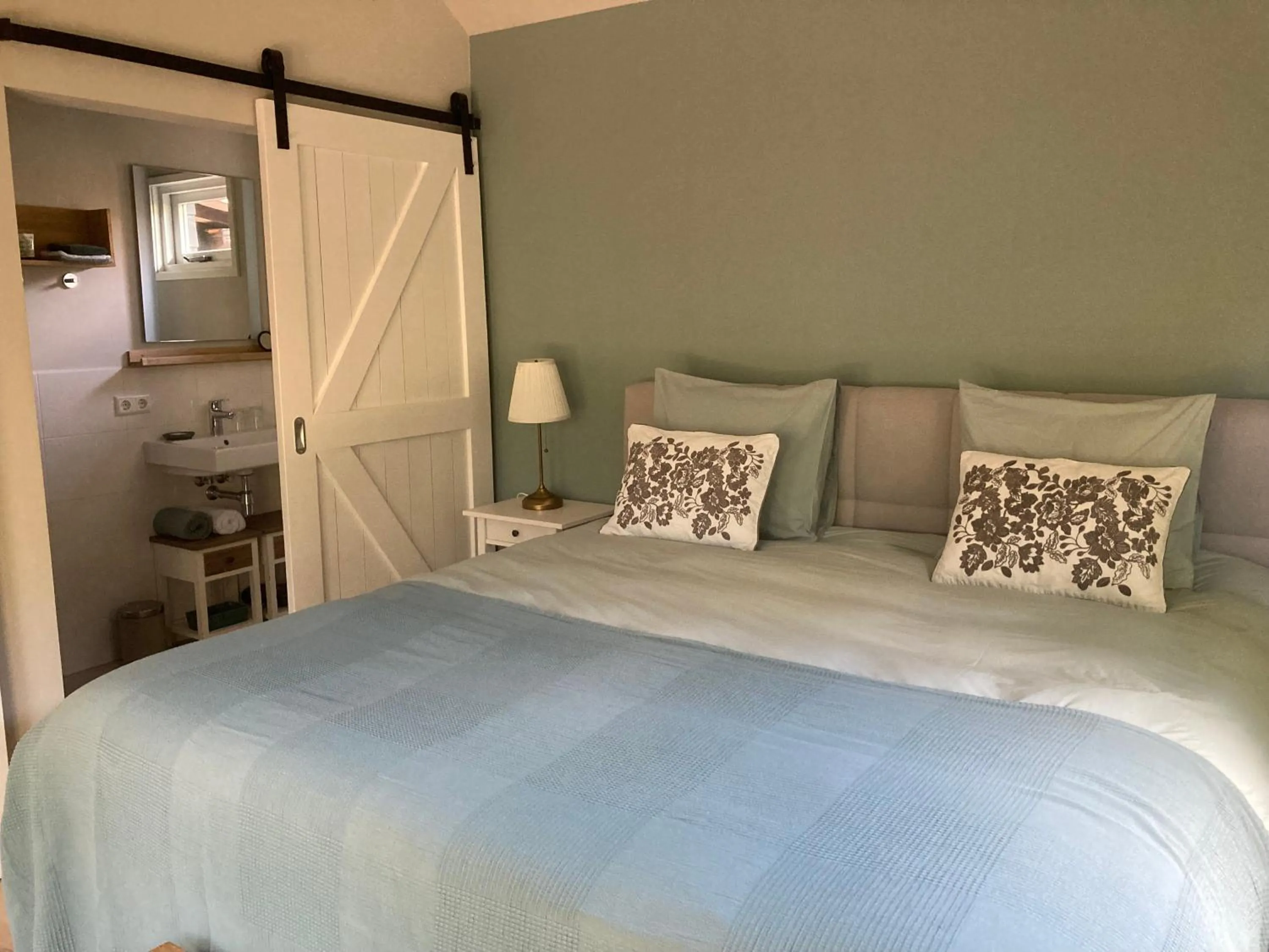 Bed in Huisje aan ‘t Hof