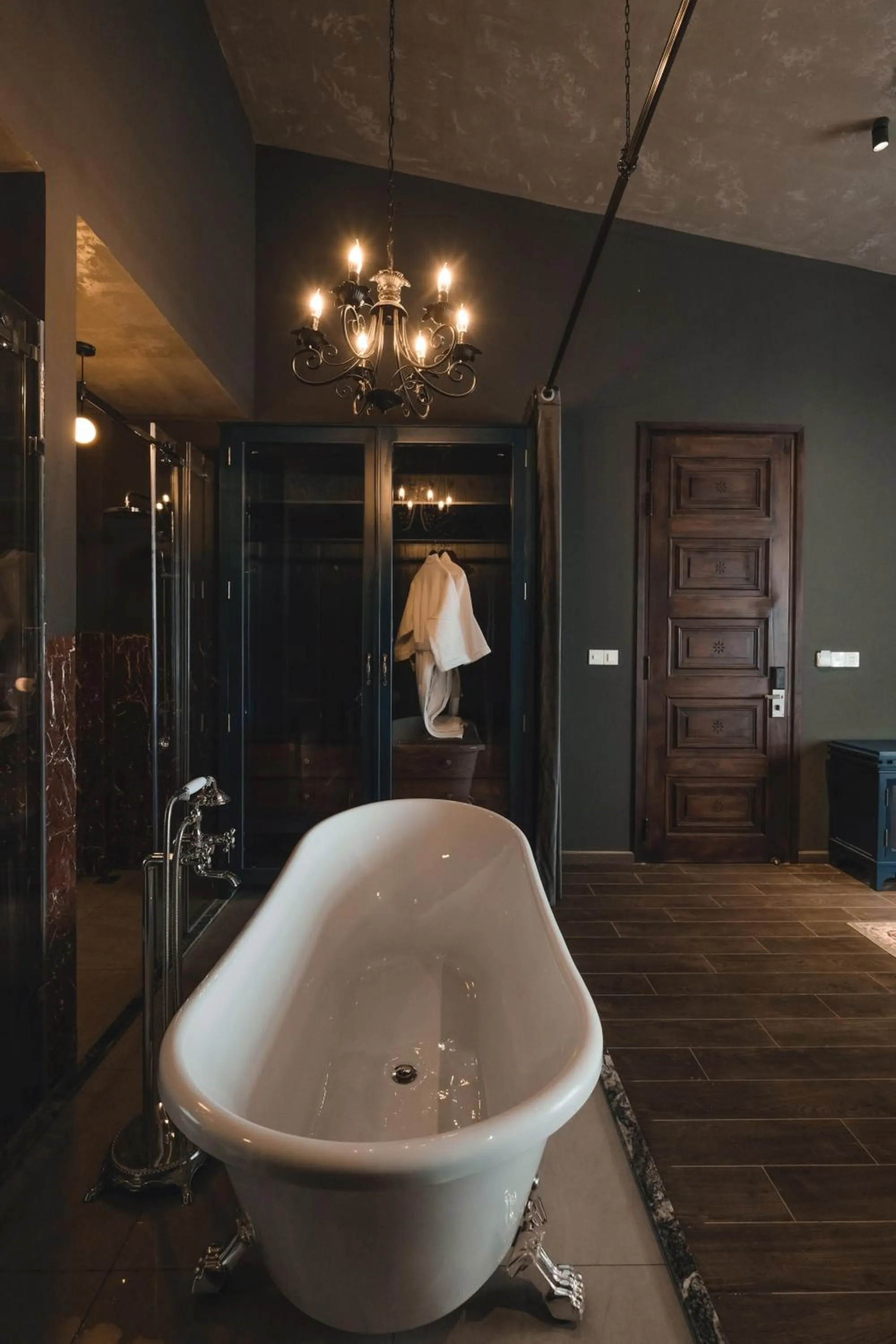 Bath in The Chum Boutique