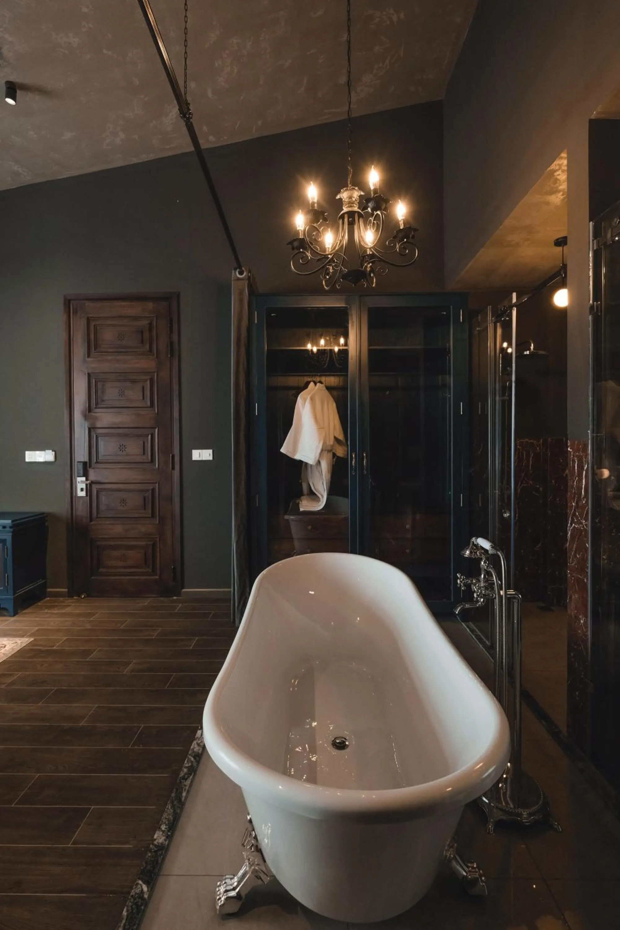 Bath in The Chum Boutique