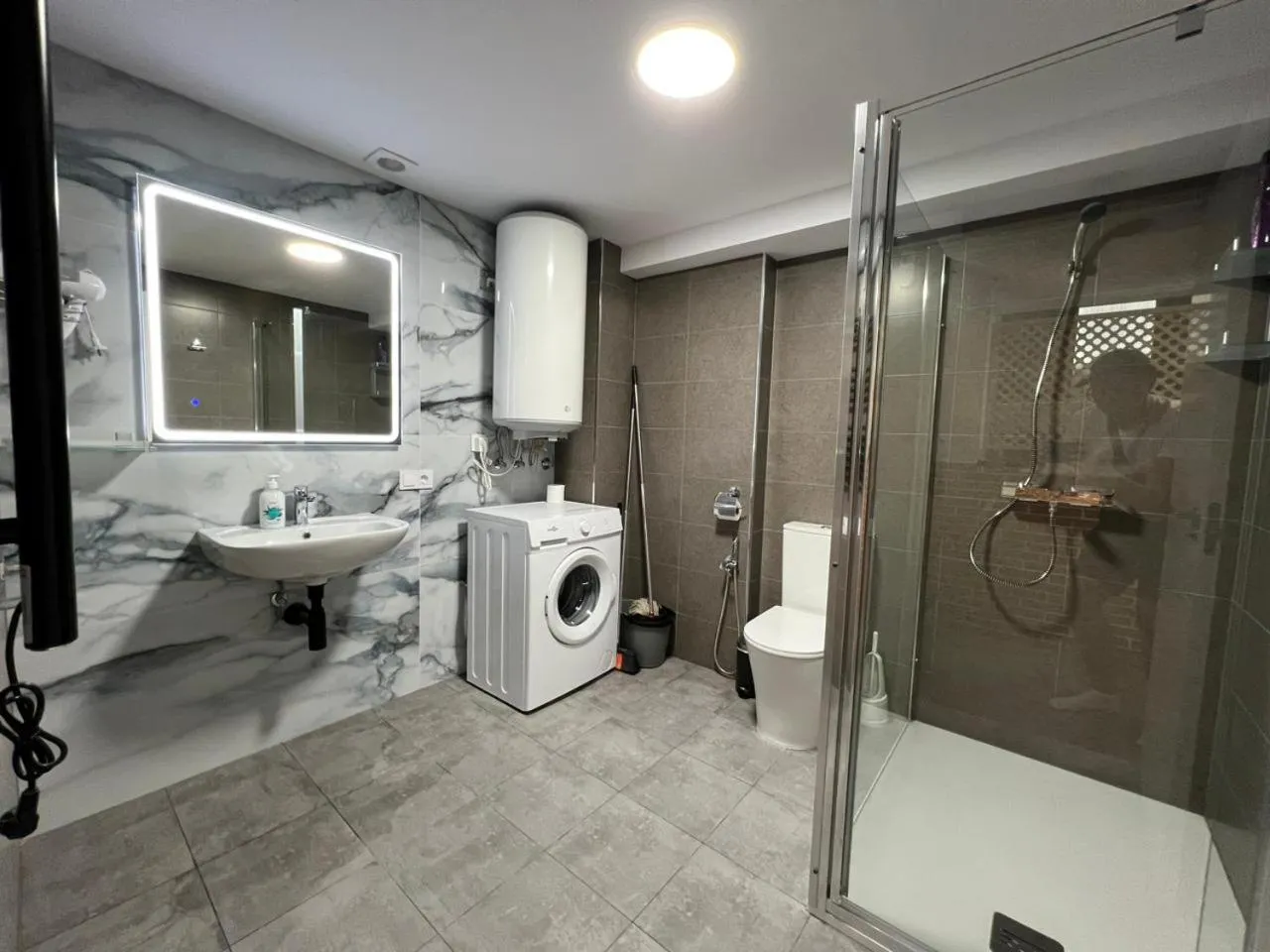 Shower in Carcaixent 24