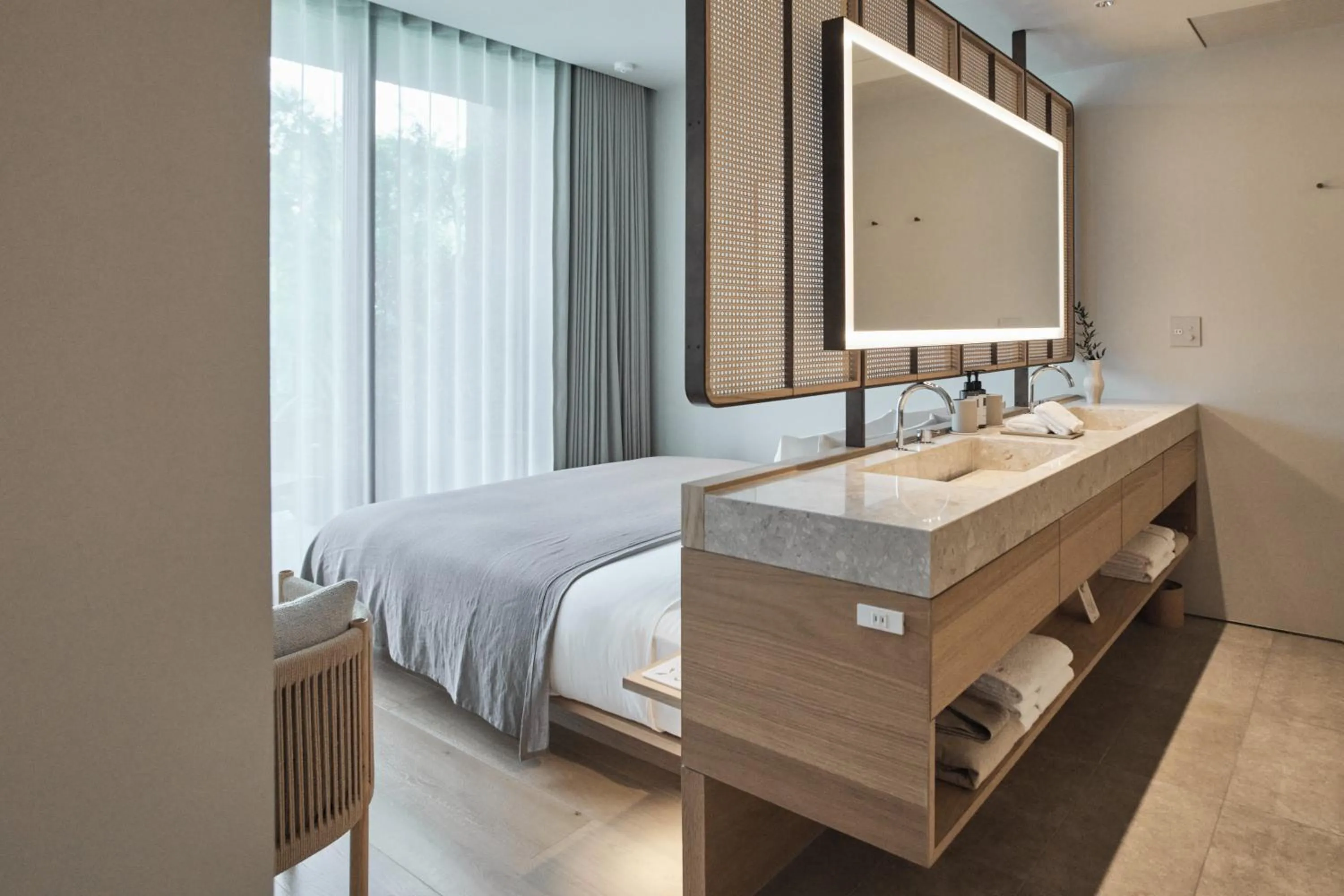 Bedroom, Bed in TRUNK(HOTEL) YOYOGI PARK