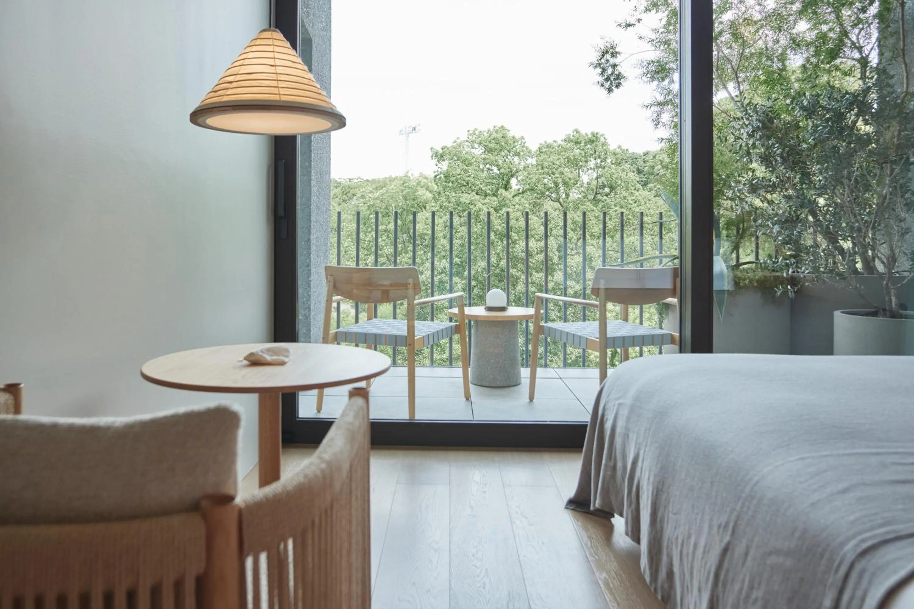 Bed in TRUNK(HOTEL) YOYOGI PARK