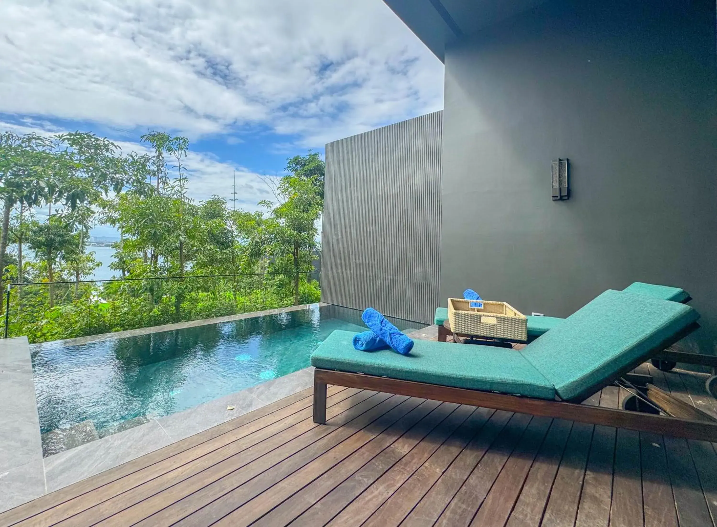 Swimming pool in Discovery Samal Swimming pool in Discovery Samal