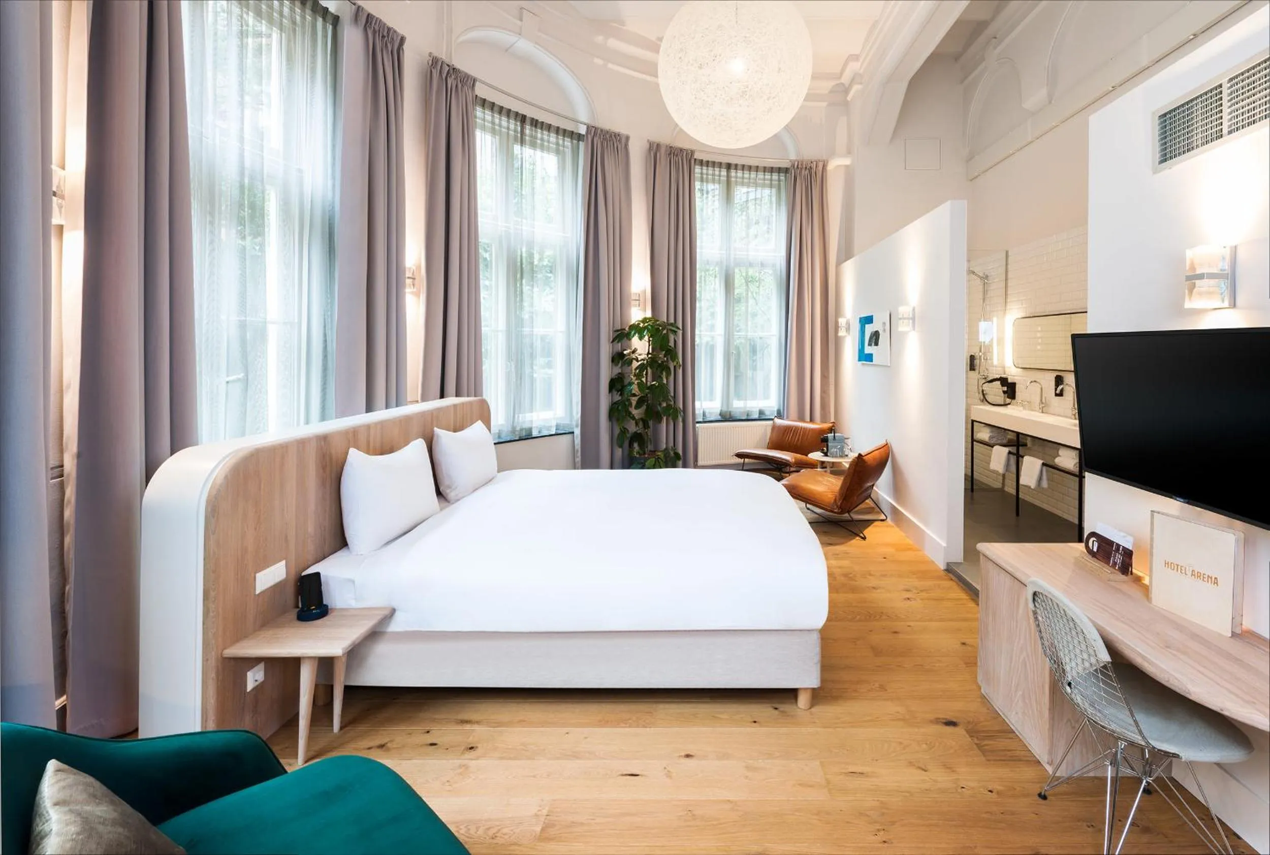 Bedroom, Bed in Hotel Arena