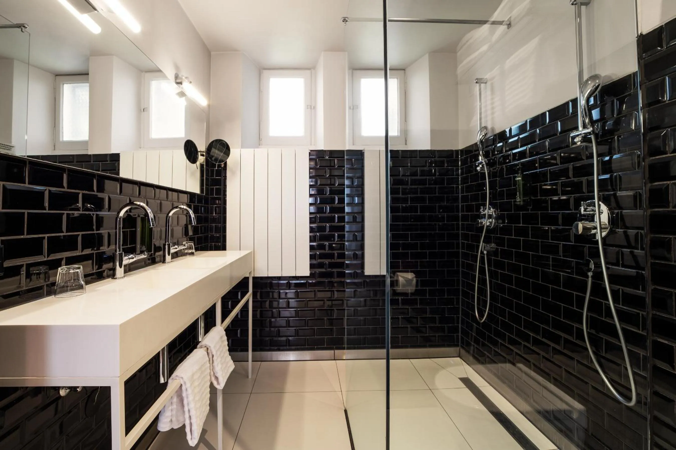 Bathroom in Hotel Arena